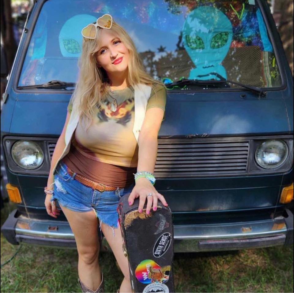 Emmy Davis on the Deck/Seventy-Eight Eighty Grille