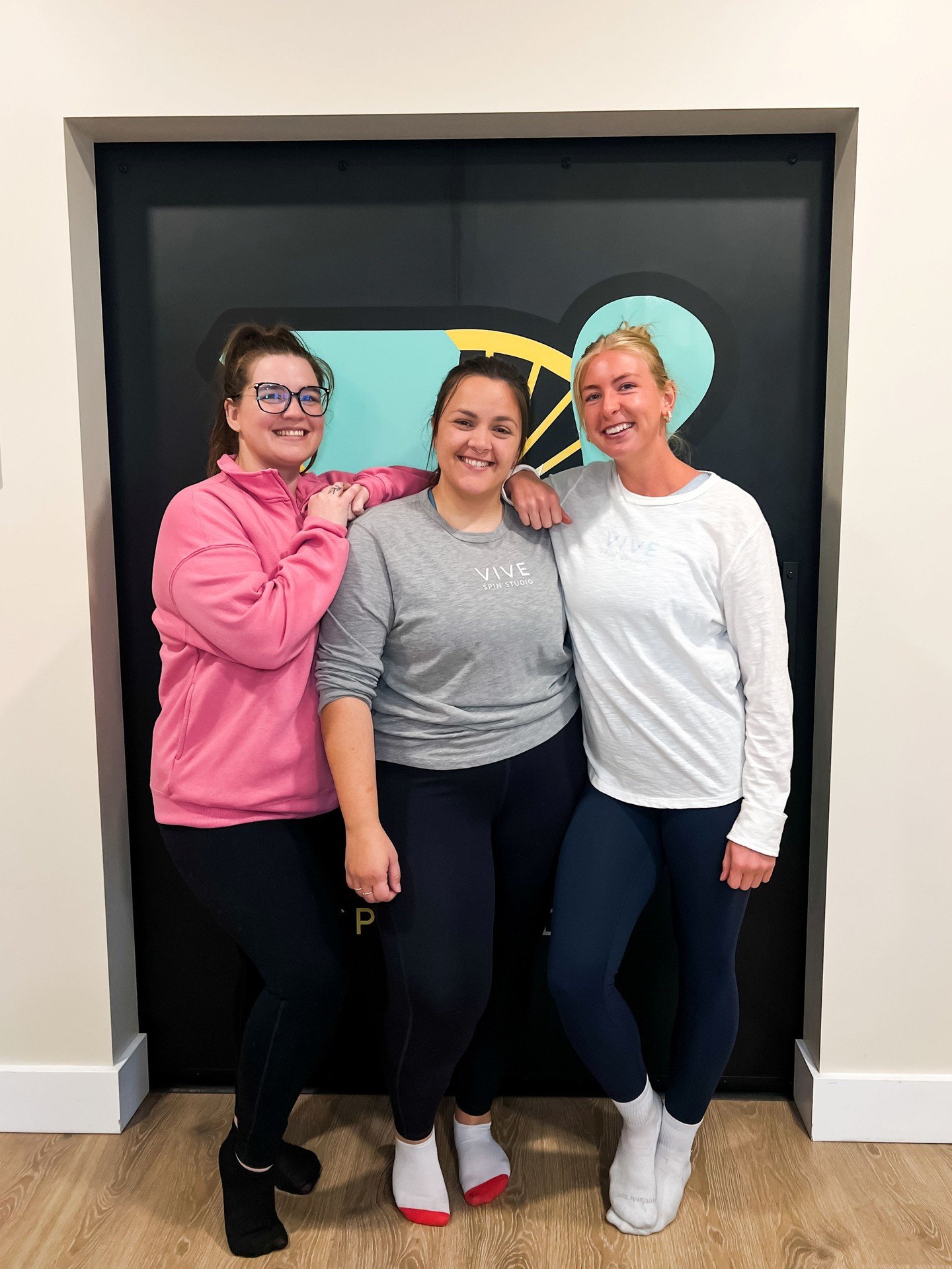 Want the whole studio just for you (and your crew)? Here’s how it works:
ㅤ
You + up to 17 friends get exclusive use of the studio for 2 hours.
ㅤ
Pick your instructor - your fav, or we’ll match one for you.
ㅤ
Send your fav song or theme re