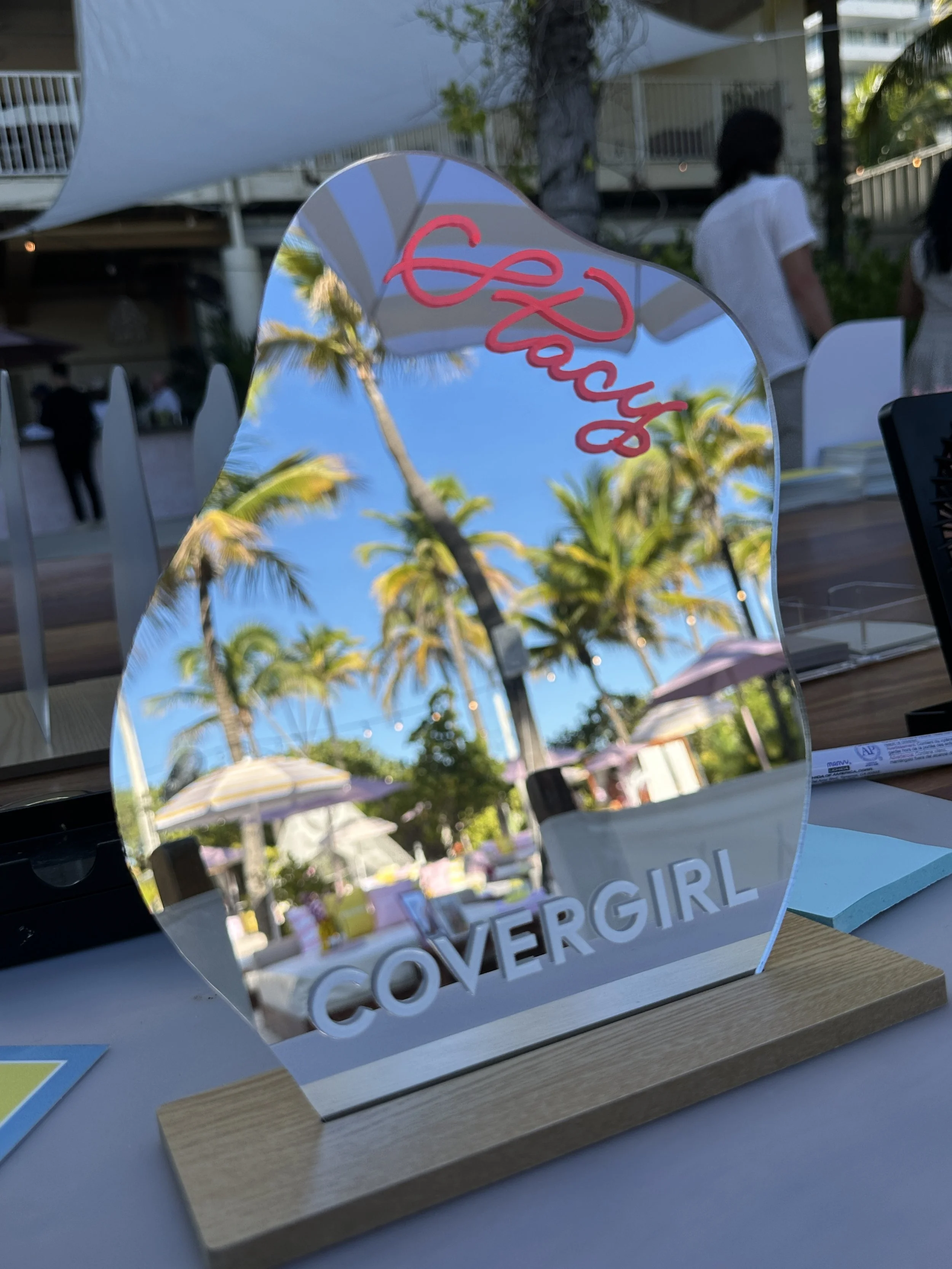 On-Site Calligraphy on Mirrors for Cover Girl Product Launch Influencer Event