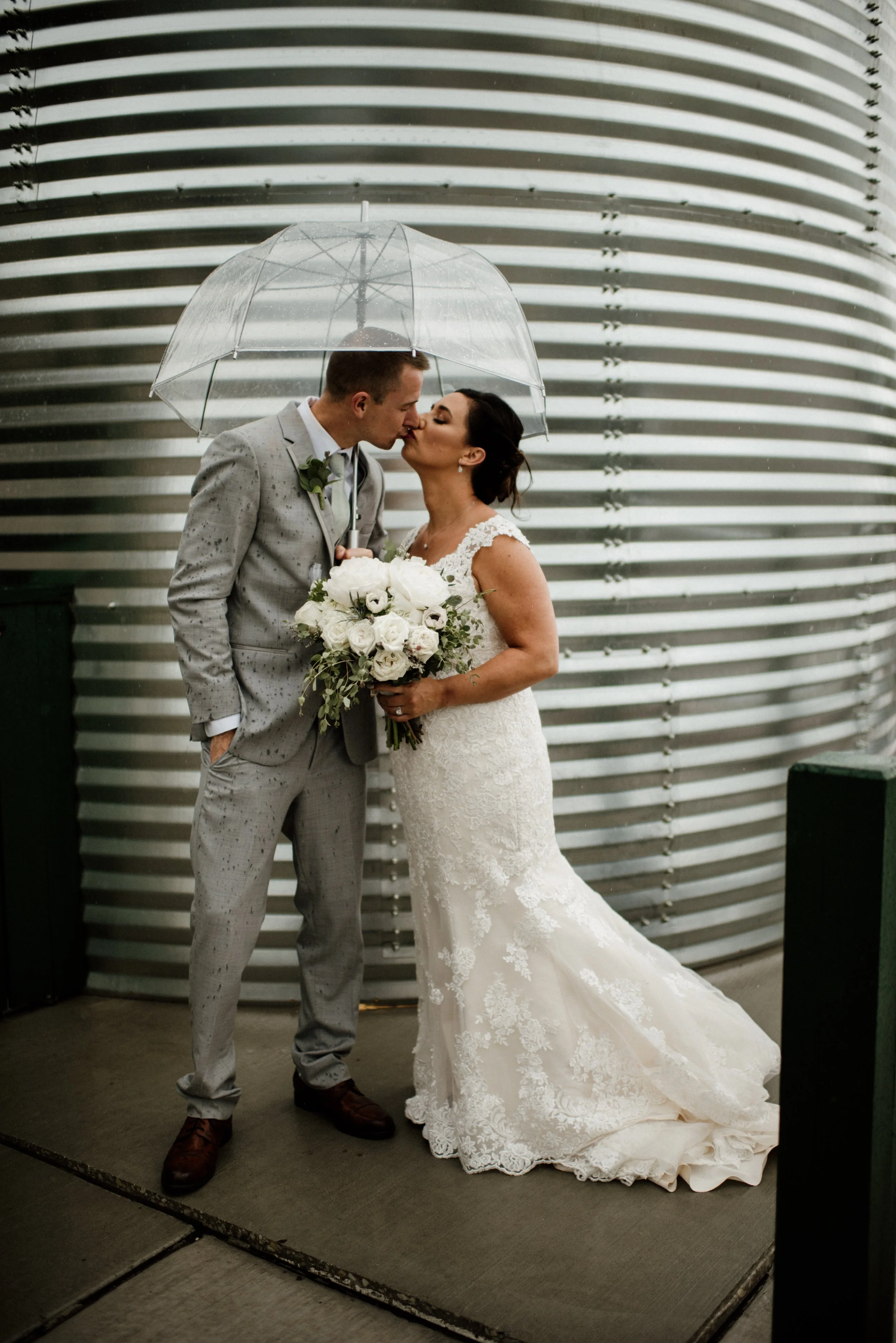 The Barn & Vineyard Beecher Rustic Barn Weddings