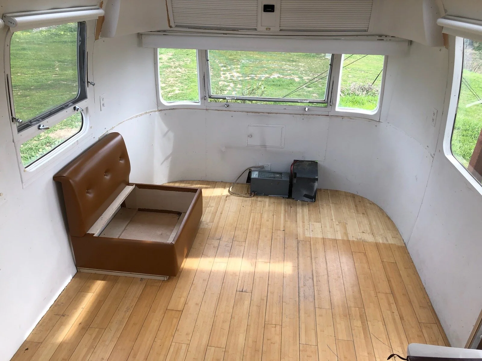 B and L Commercial Seating