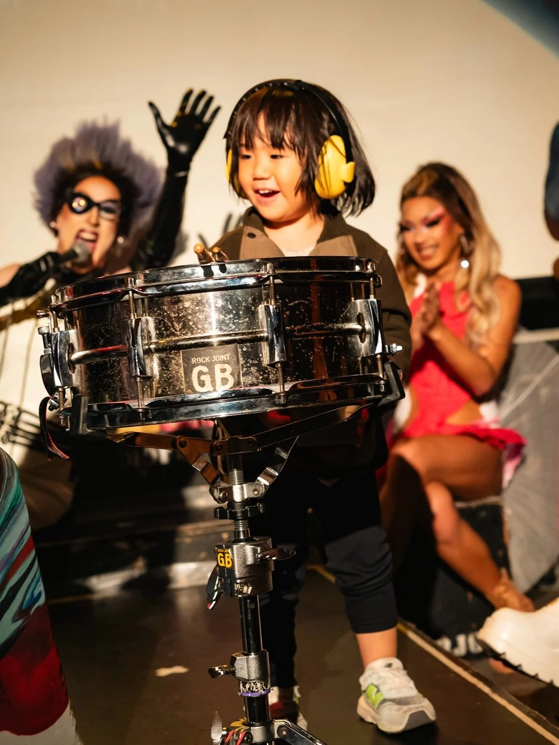 Musical Whitney ! 🥁
Hit Me, Houston ! 🎙️
Bodyguard Beat ! 🎼

Event info 🏳️&zwj;⚧️🏳️&zwj;🌈&darr;
Very Merry Mess🎄🎁 Beauty Blenda
@chorizamayと遊ぼう⛄️❄️
パフォーマンスありゲームあり😍
さっ今年1年を笑って笑顔で締めくくろう😍
豪華なクリスマス🎄グッズ🎁をご用意しています！みなさまのお越しをお待ちしております！
東京Tokyo 12