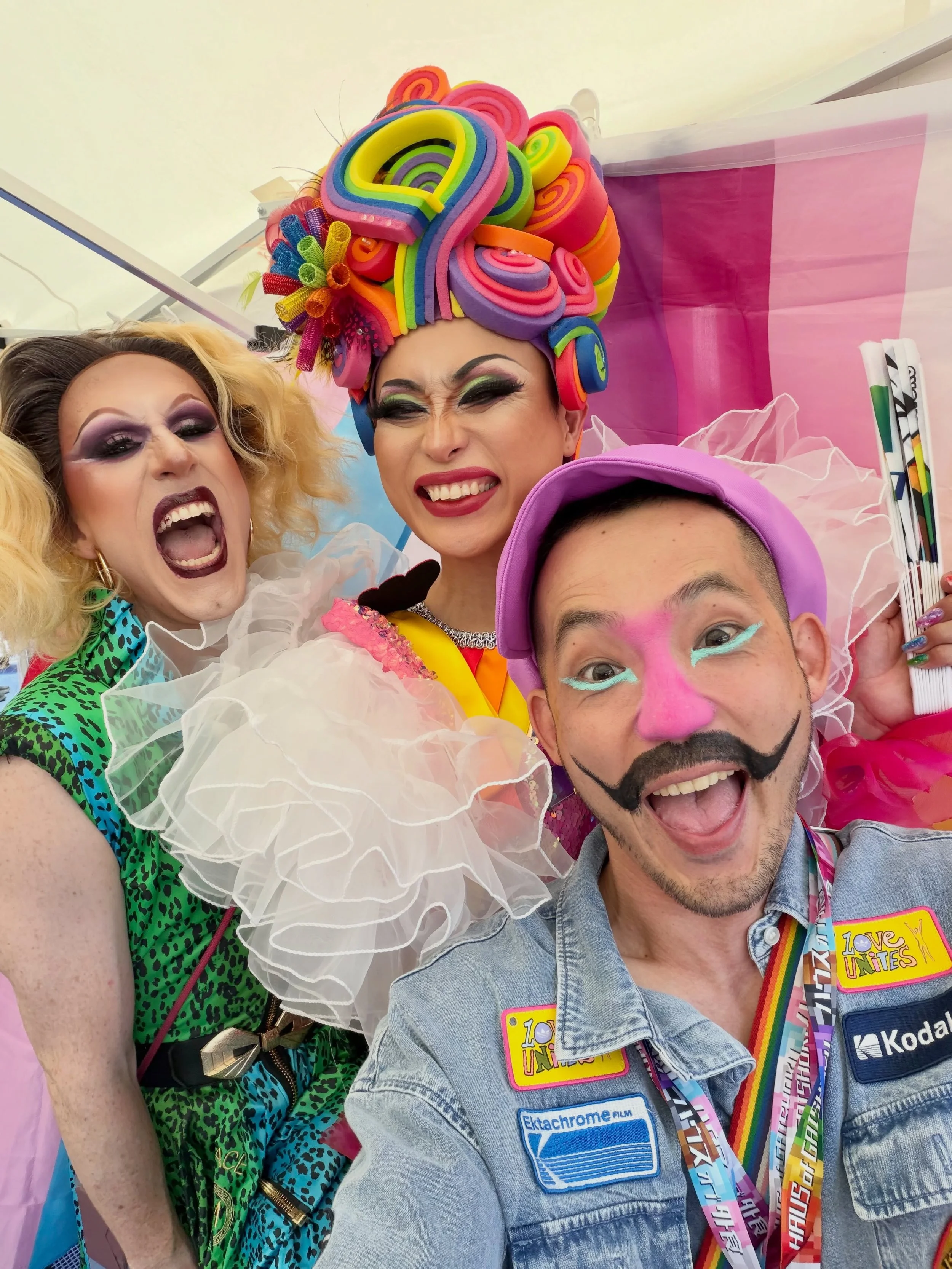 Nagoya Rainbow Pride 2026 🏳️&zwj;🌈🏳️&zwj;⚧️
名古屋レインボープライド2026🏳️&zwj;🌈🏳️&zwj;⚧️
@nagoyarainbowpride 

Thank you for coming to Gaishoku Booth 😍
🩷❤️🧡💛💚🩵💙💙💜
ハウスオブ外食ブースに沢山の人が来てくれました😍
ありがとう🩷❤️🧡💛💚🩵💙💜

沢山の笑顔に出会えました！ARIGATOU !
次は東京プライド20