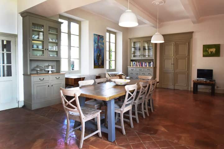 Kitchen 5.jpg