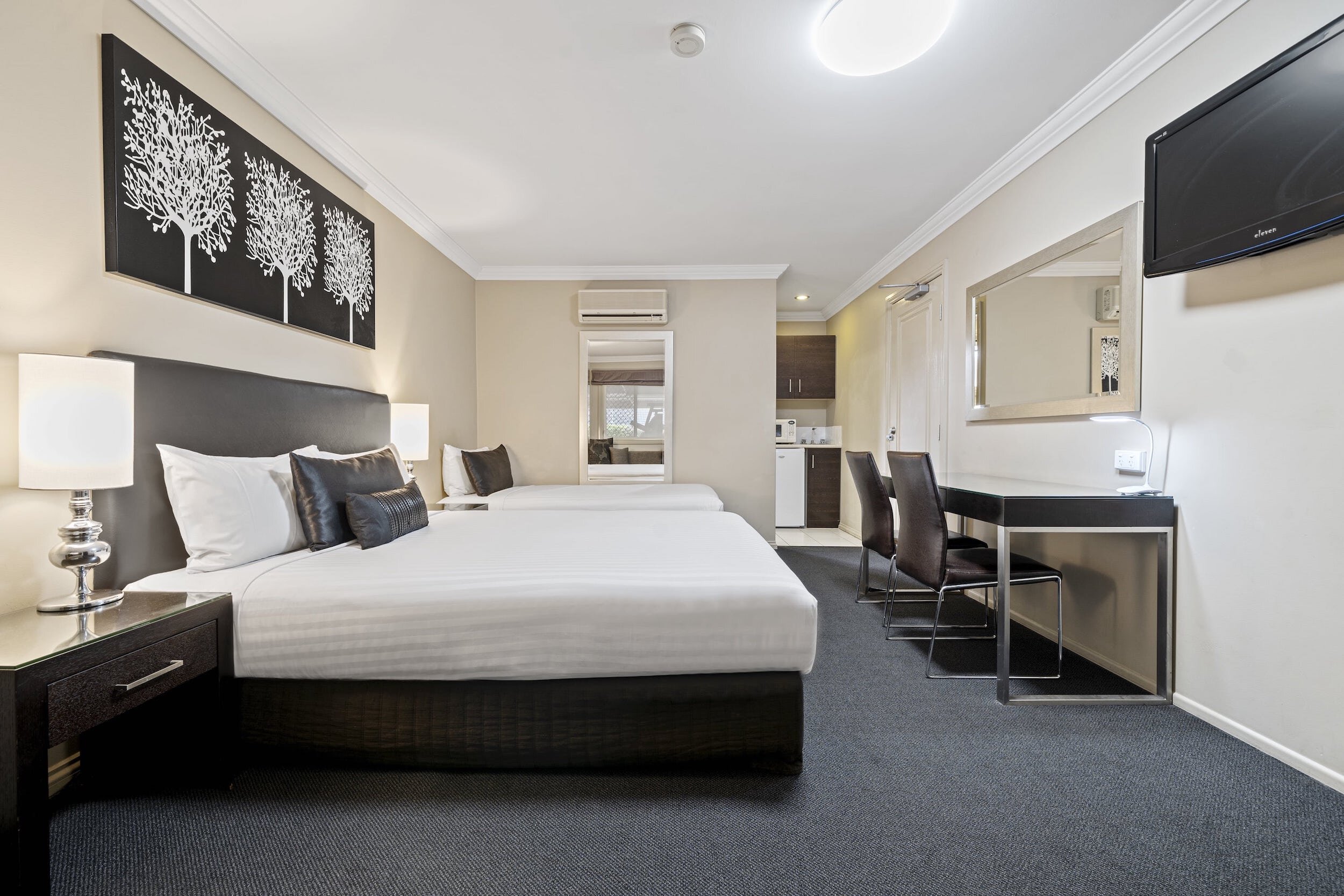 ambassador-on-ruthven-toowoomba-motel-accommodation-25.jpg