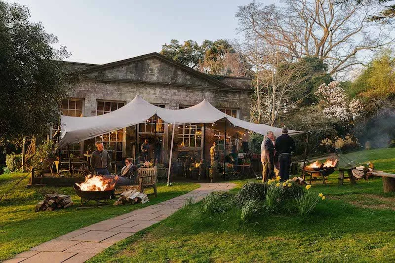THE PIG at Combe: Live music at The Folly
