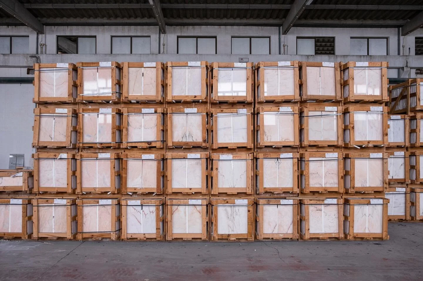 Impressions from field visits to manufacturers and artisans in Portugal, captured through the eye of @emily.jean.vw . An intense day of discovering more about marble, terracotta, woodwork and vegetal fibers.
#designconsultancy #madeinportugal #artis