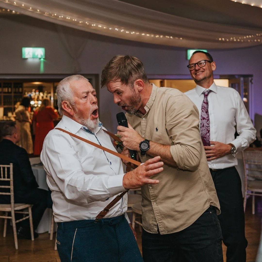 Absolutely loved rocking out at Chris and Beccy's wedding. Thanks for having us! 🎸🥳

📸 - @dannycooper_photography

#weddingband #partyband #weddingentertainment