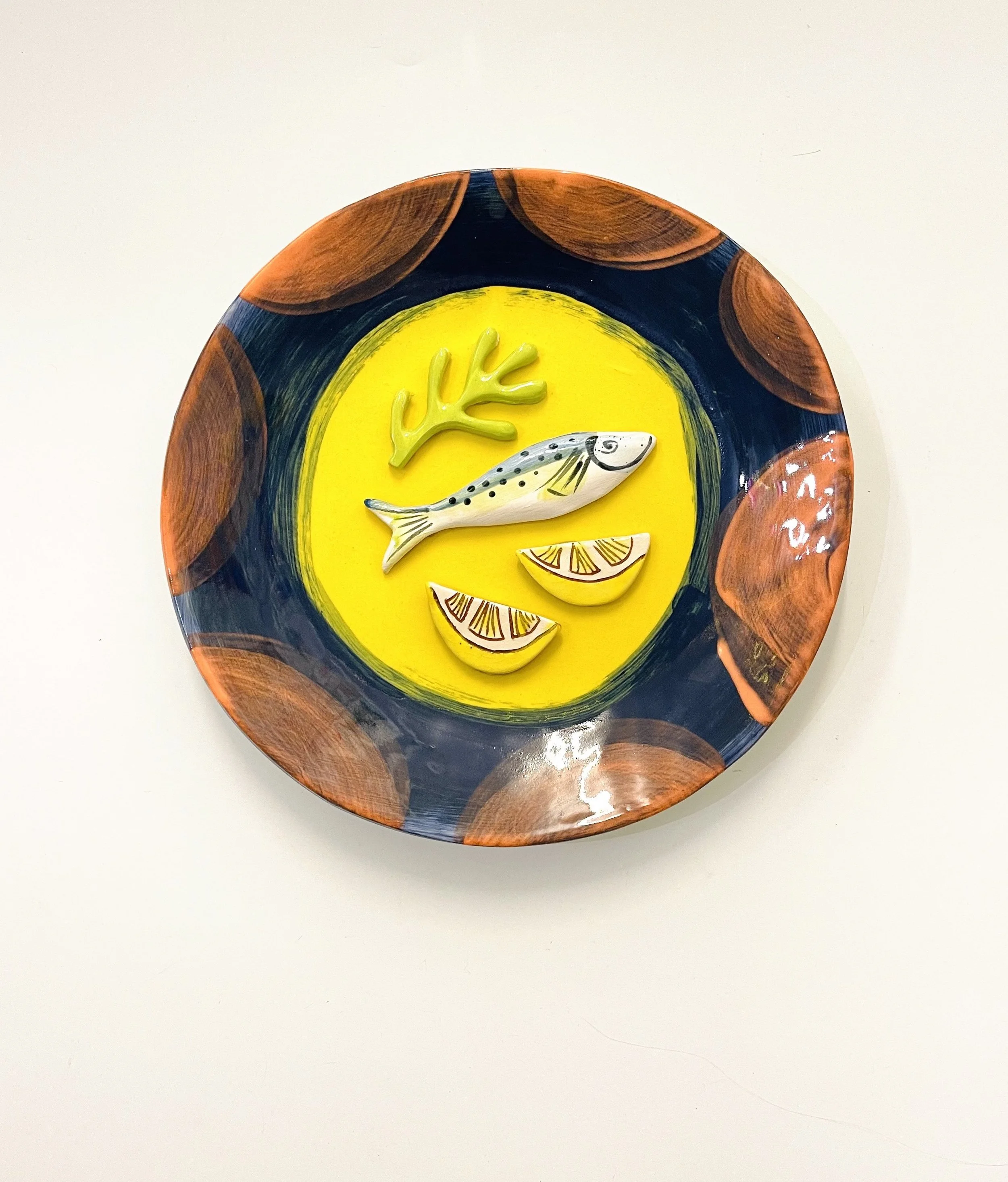 Large slipware fish plate.
£250
