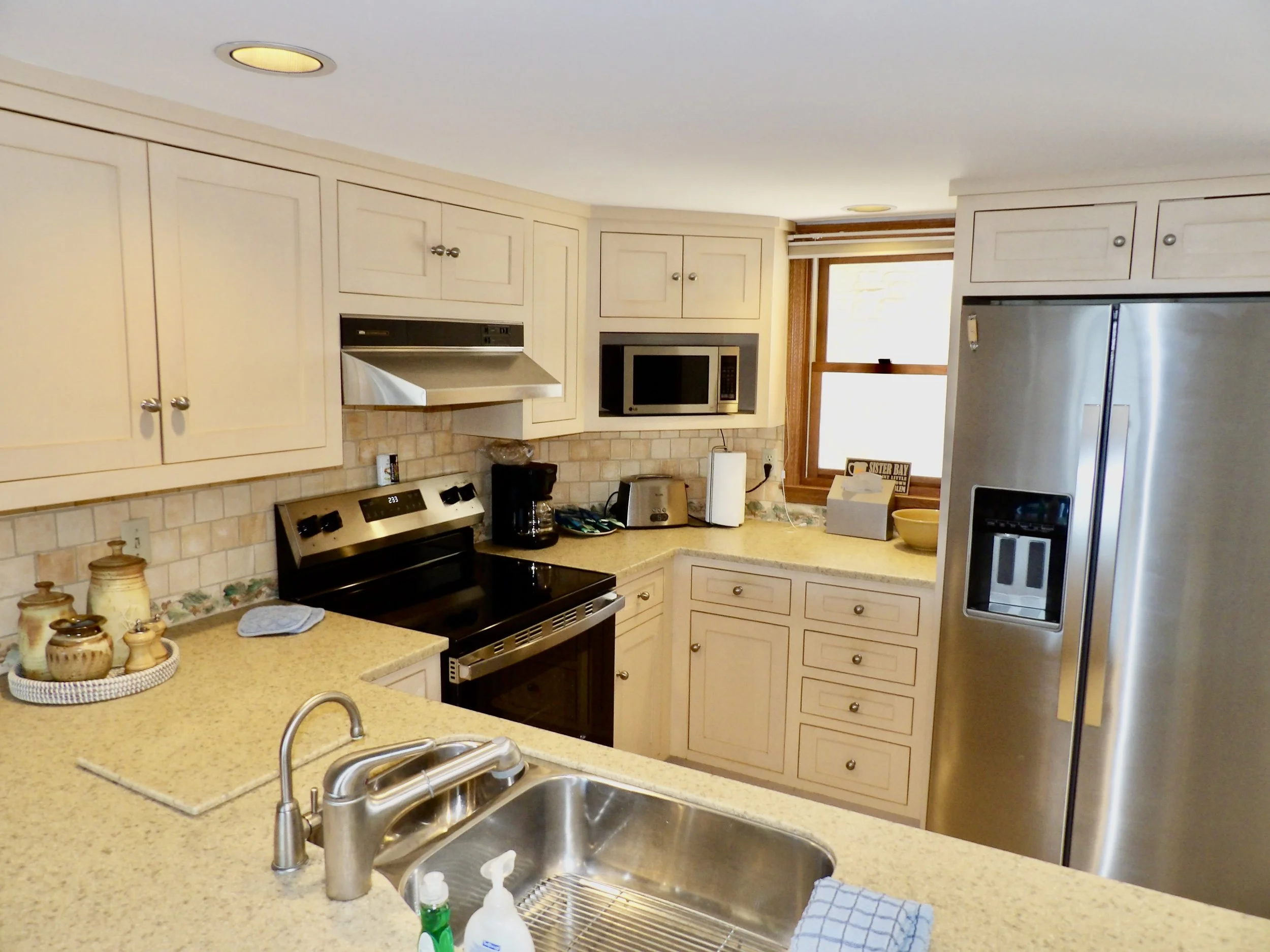 534kitchen.jpg