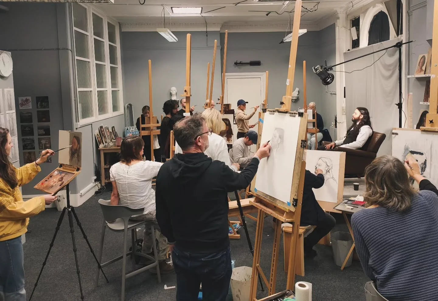 Yesterday's open portrait session was amazing. Thank you @alexjvenezia @divyamelaluca @chris_nightingale_art @daisysimshilditch @taleta.artist @johnsclark_art @razetattoostudio Amy @hilarymccormac @irenafraczek @jonnylittle.art @jinks.inks.art @chant