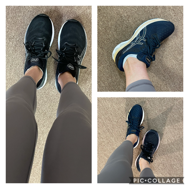 ASICS Gel Nimbus (black) ASICS Kayano (navy) and I tried both at the same time for the ultimate side-by-side ASICS comparison.