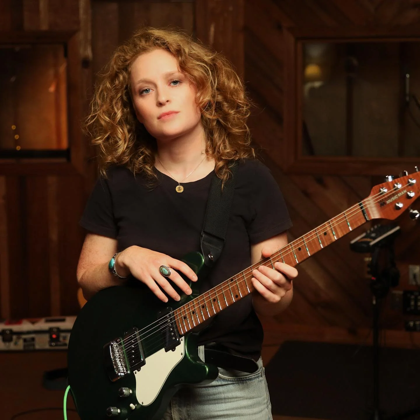 I&rsquo;m back in the USA after an amazing 2-month tour of Europe and feeling very excited about the shows coming up.

Sun Nov 16 Southbury, CT &bull; Blues Cafe
Thu Nov 20 New London, NH &bull; Flying Goose
Sat Nov 22 Somerville, MA &bull; The Burre