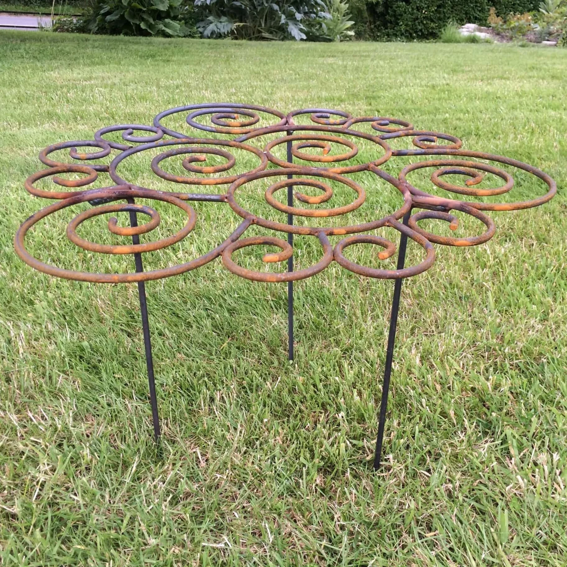 Grow Through Plant Support - Large - Herbaceous