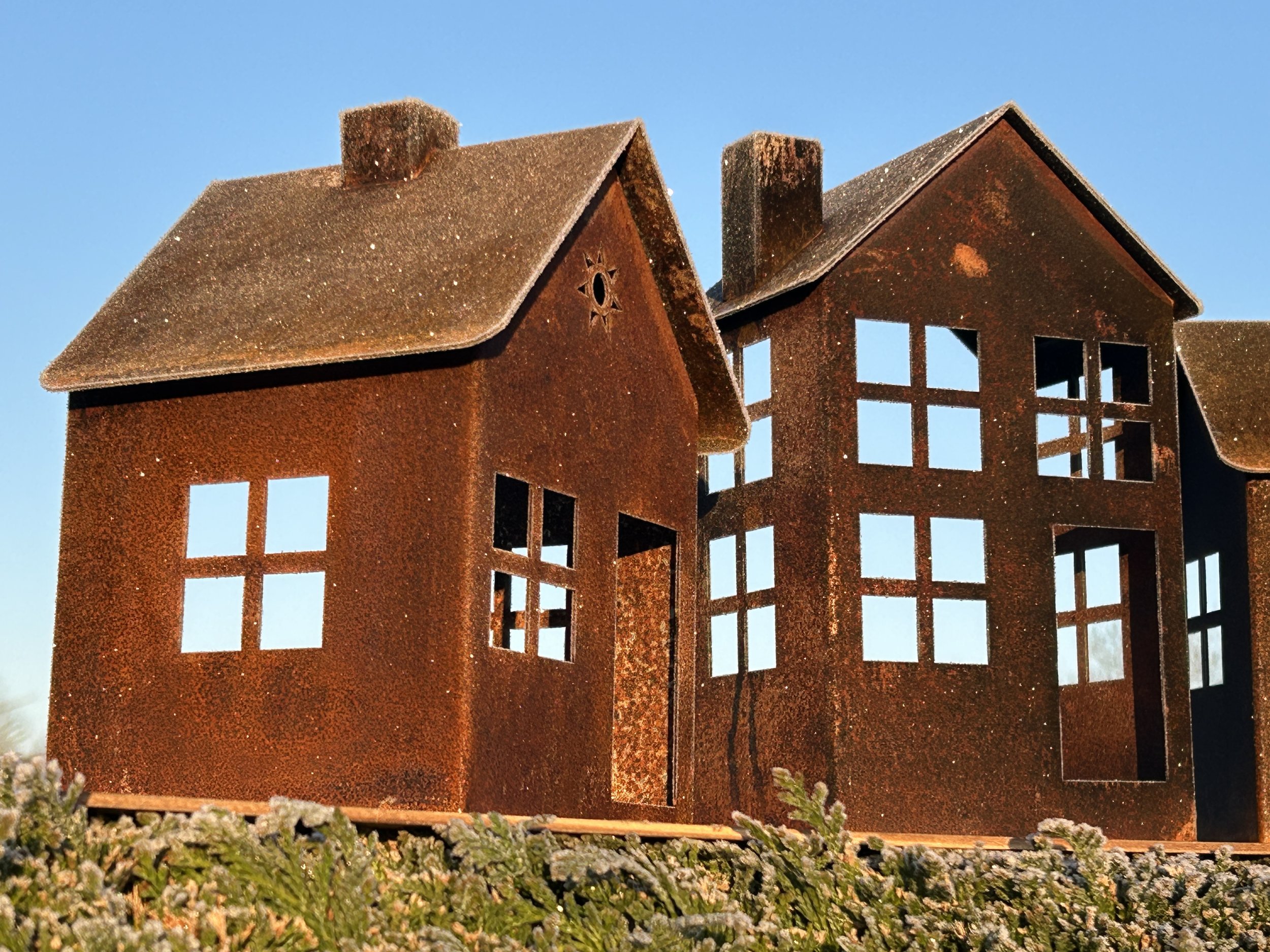 Steel-Garden-Houses.