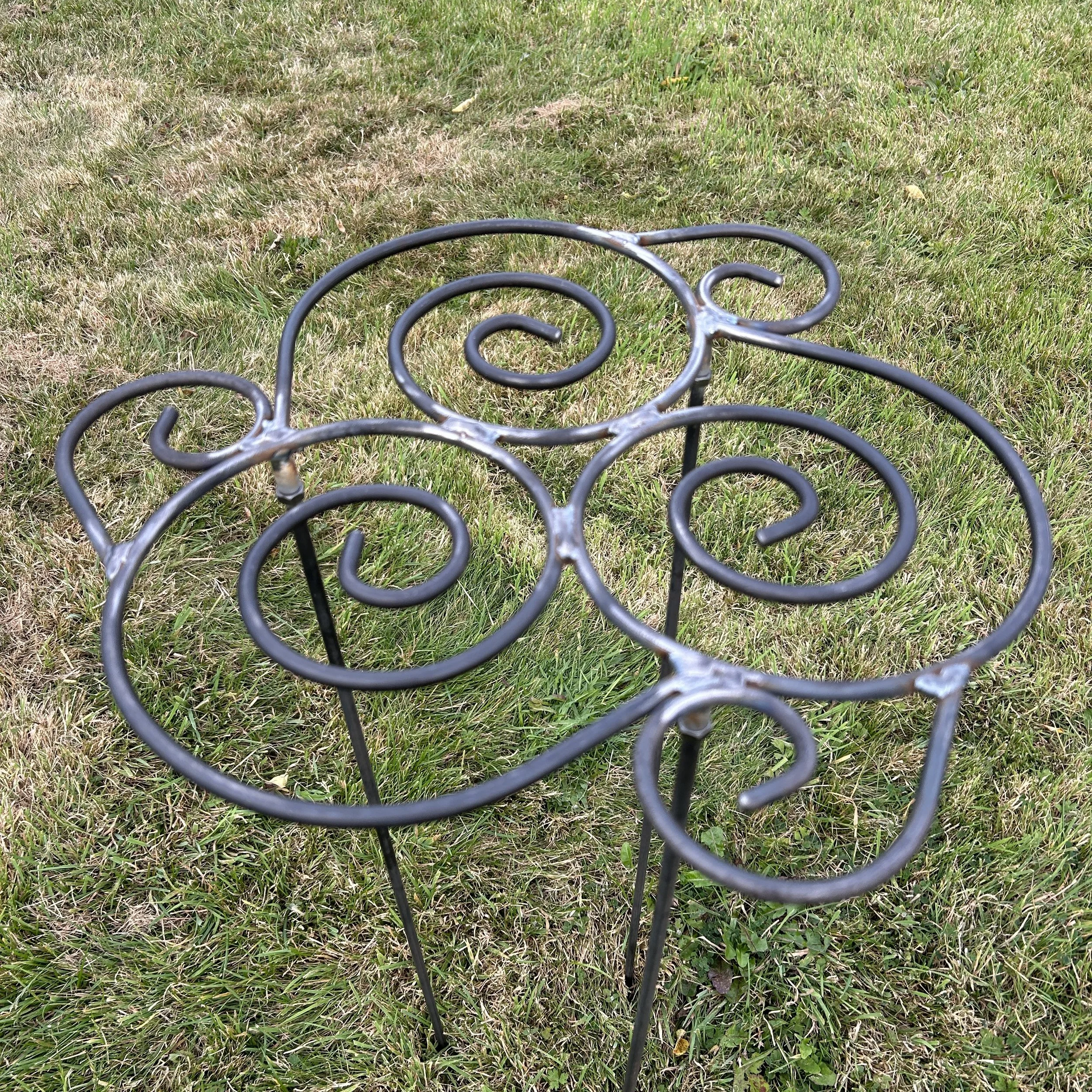 Small Grow-Through herbaceous support