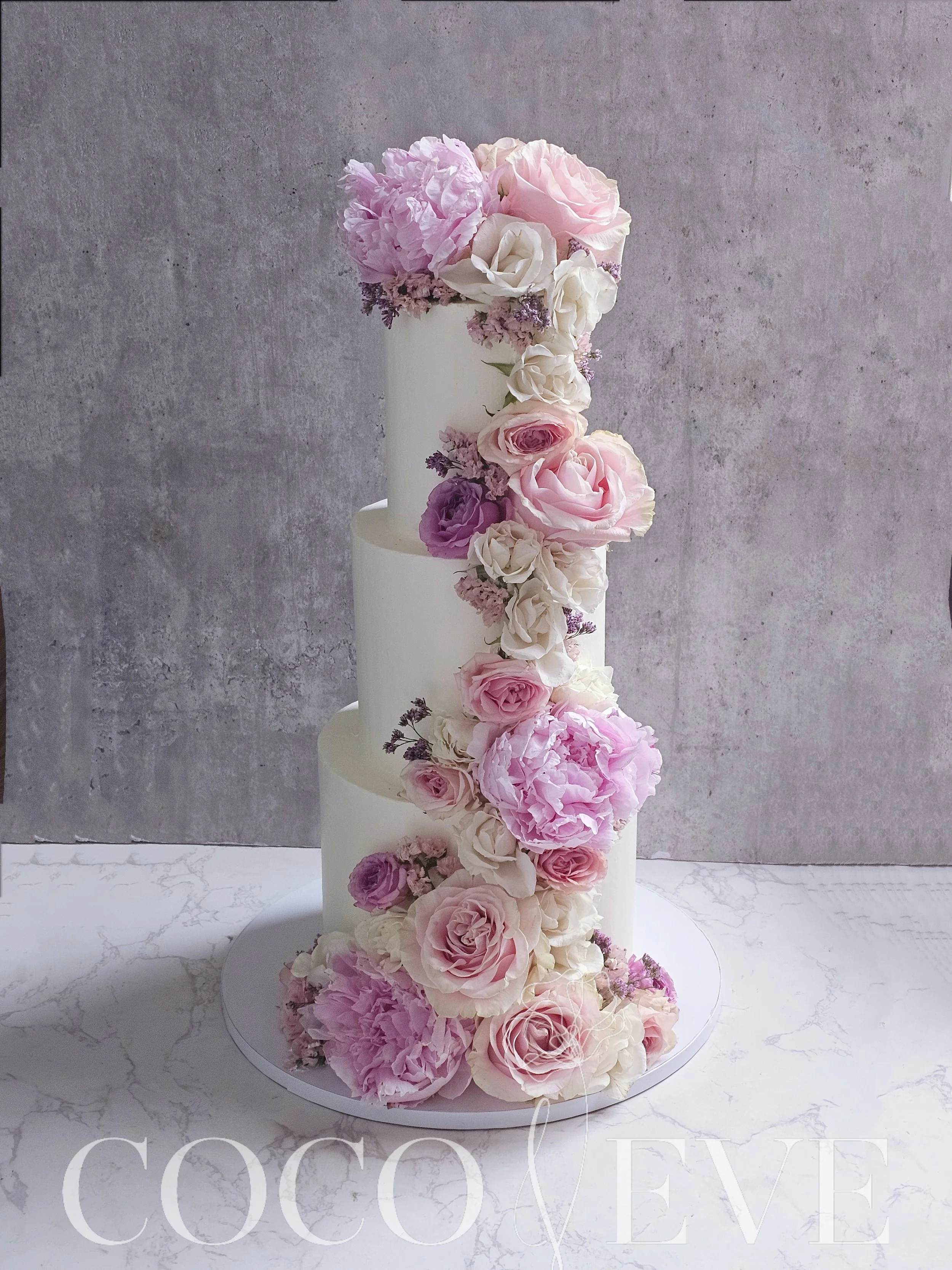pink flowers wedding cake.jpg