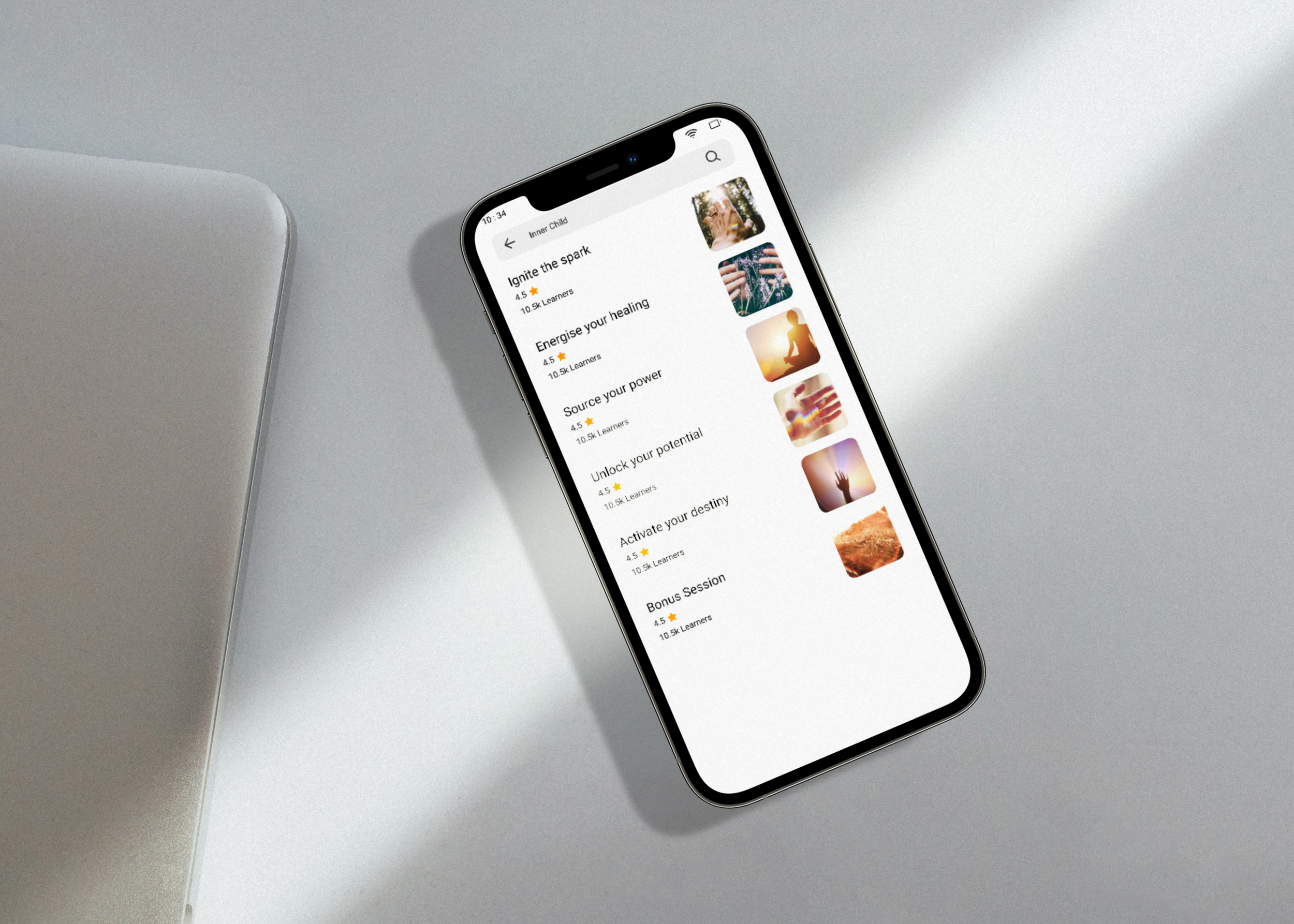 Close up of the online course designed with Kajabi