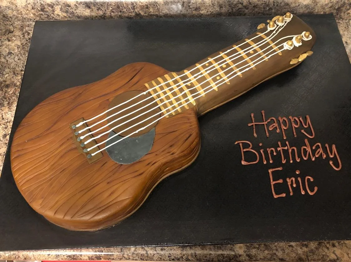 guitar_cake.jpeg