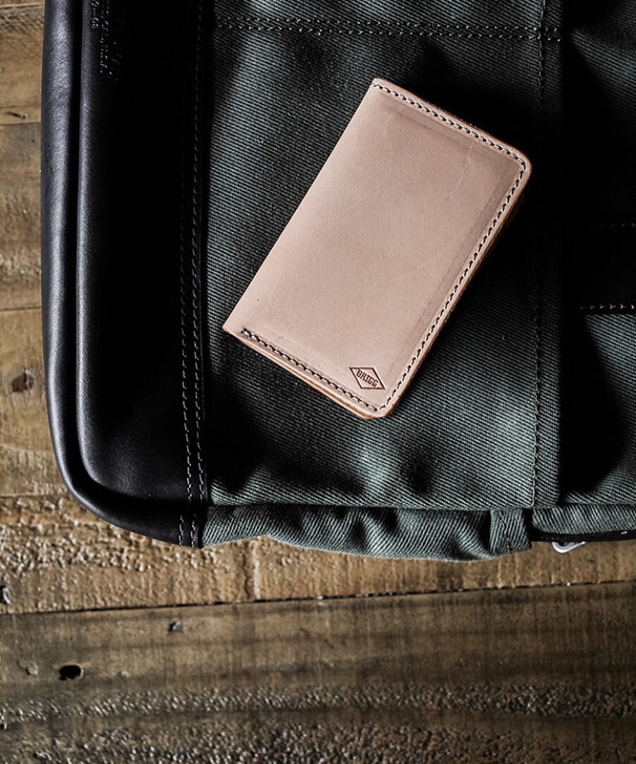 Friday flash sale! FOR TODAY ONLY get your EDC Small Wallet for $45!!!! Link on our page. Happy Friday Instagram. #fridayvibes #happyfriday #leathergoods
