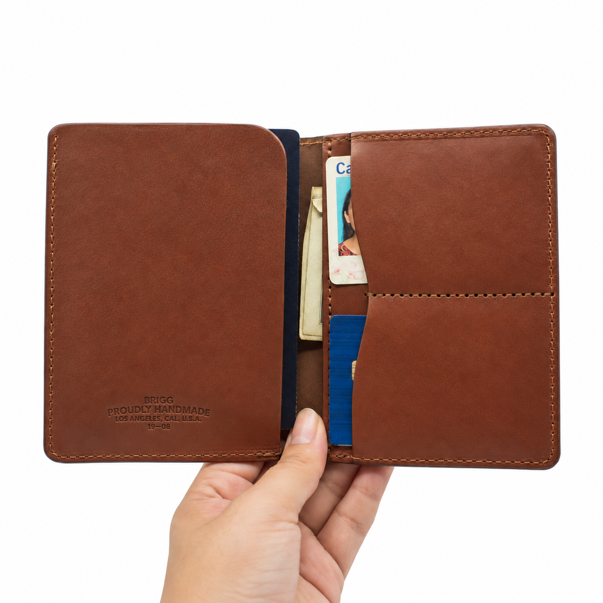life_passport-wallet_chestnut_WEB.webp