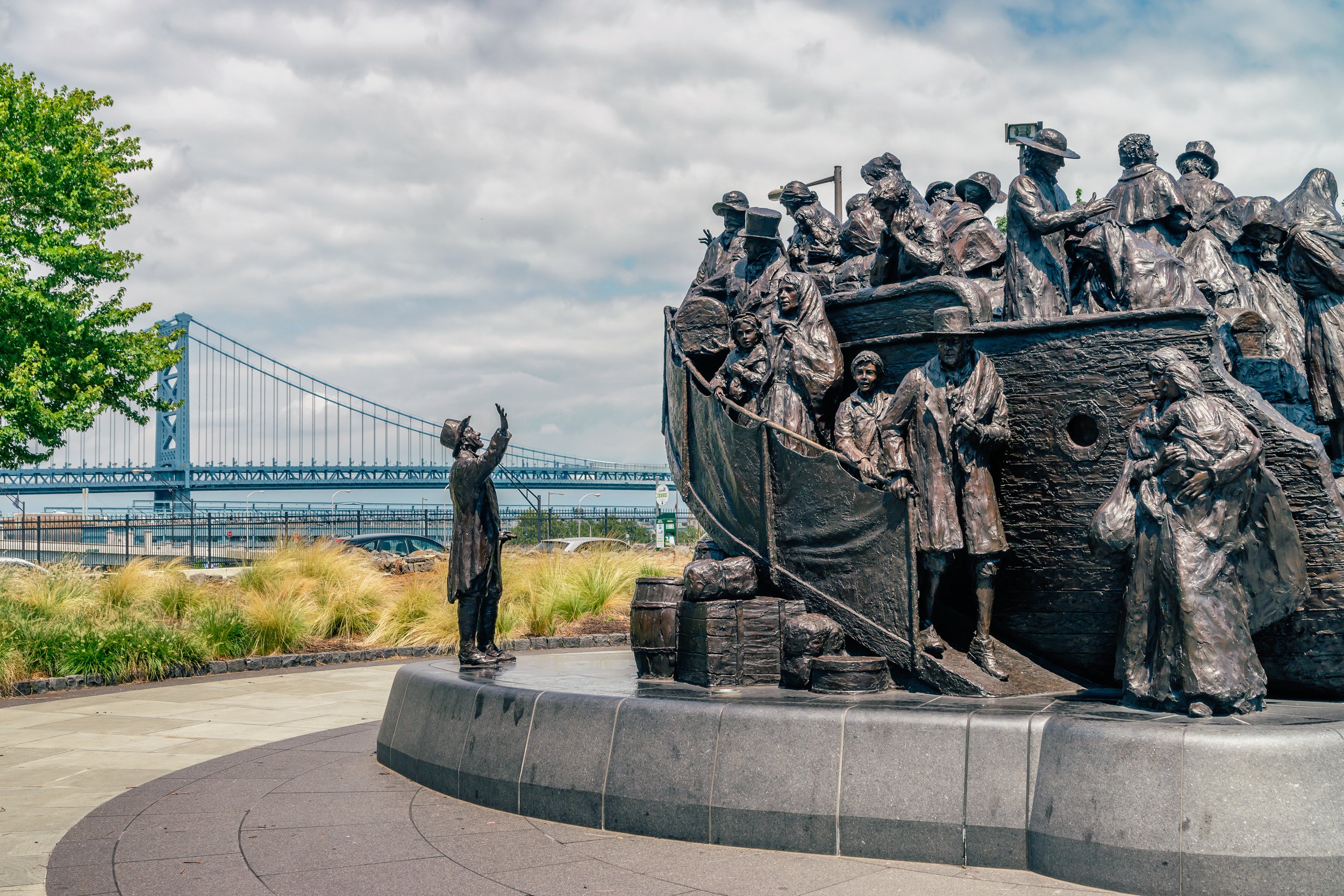 A Fast, Fun Look at Philly’s Awesome Public Art & Sculpture