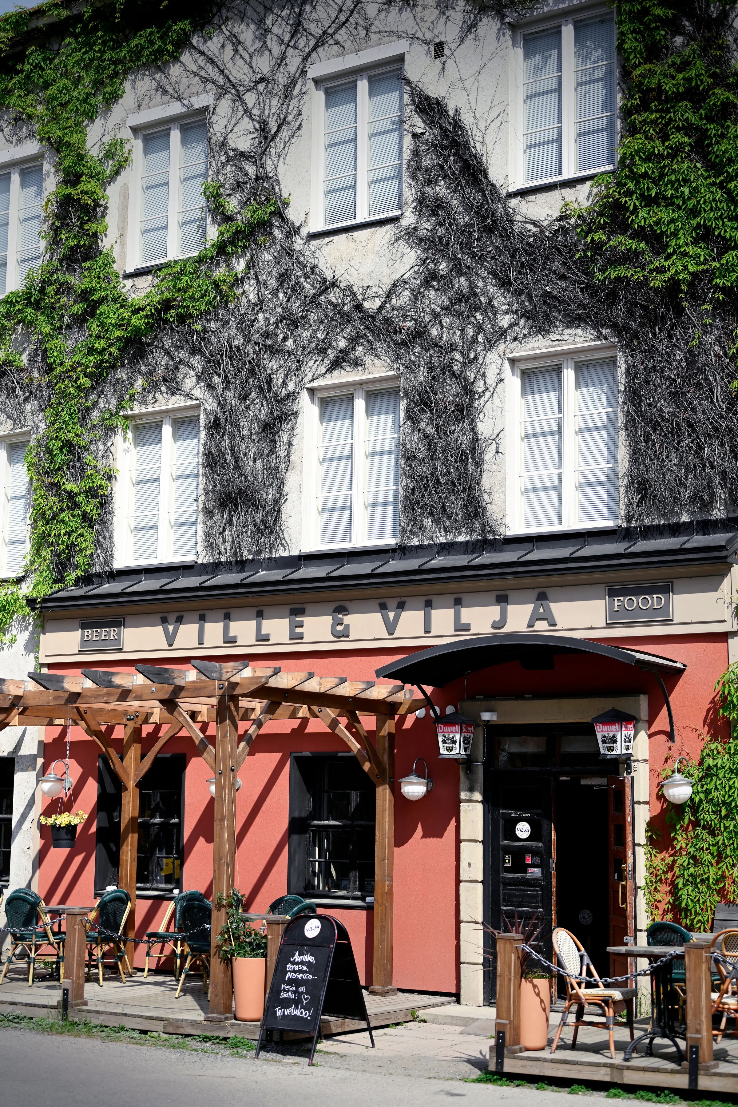 Bistro Viljan sisäänkäynti