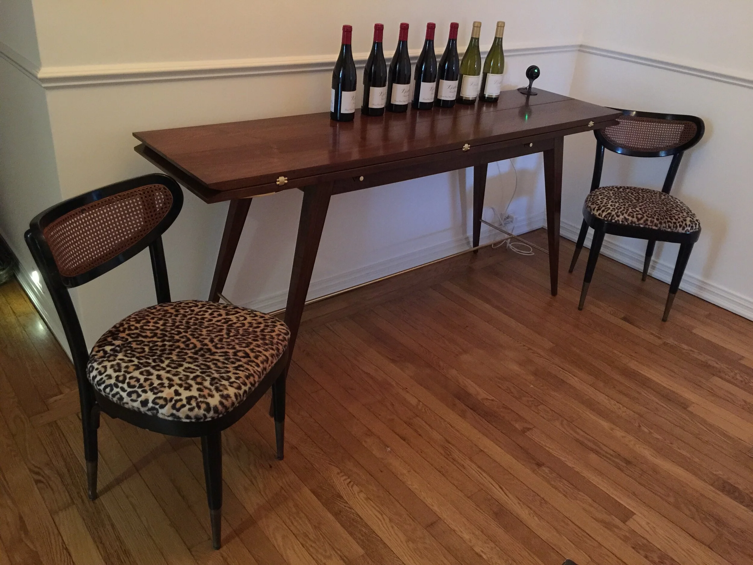 foyer dining table chairs.JPG