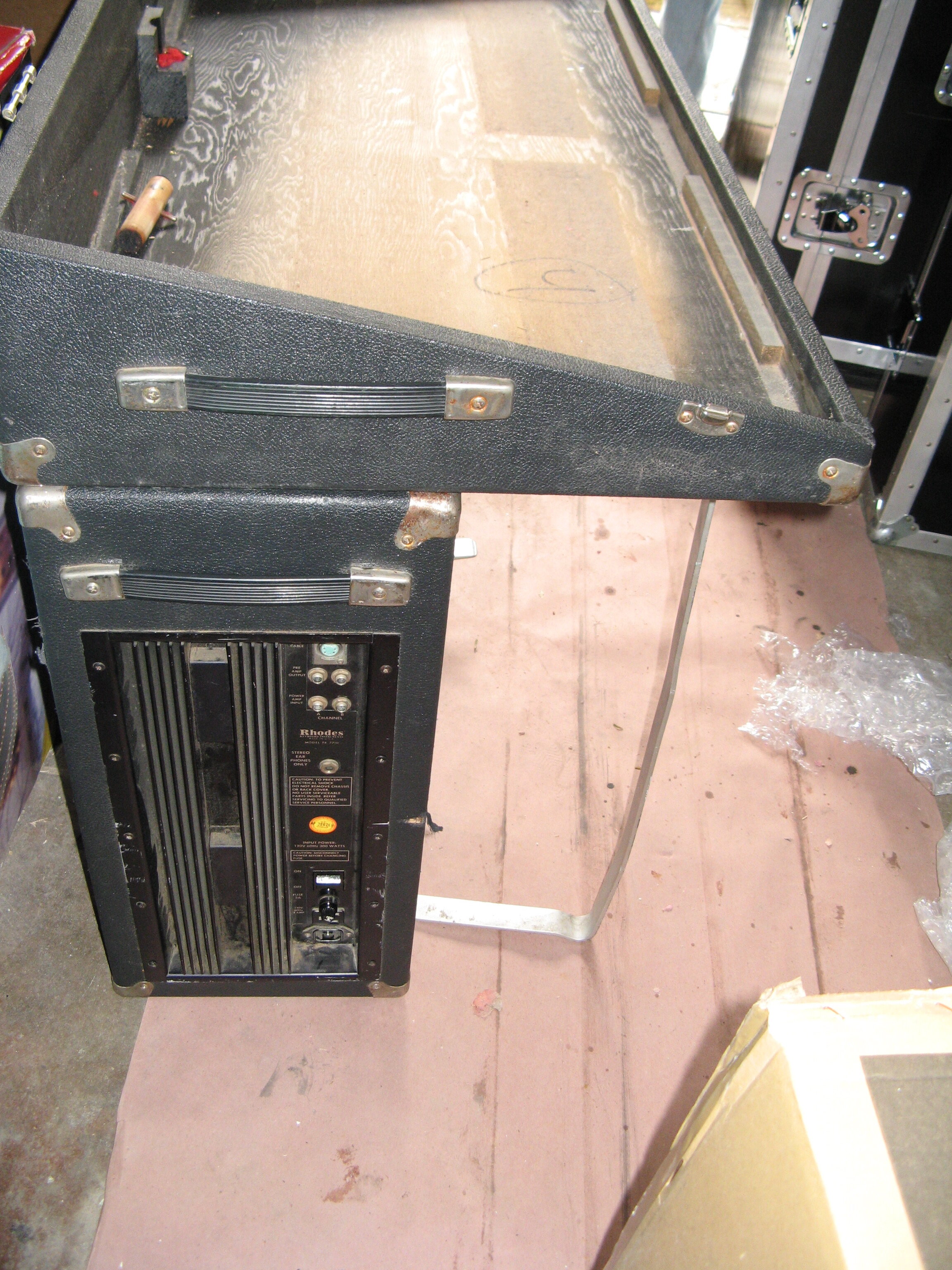 Fender Rhodes before.JPG
