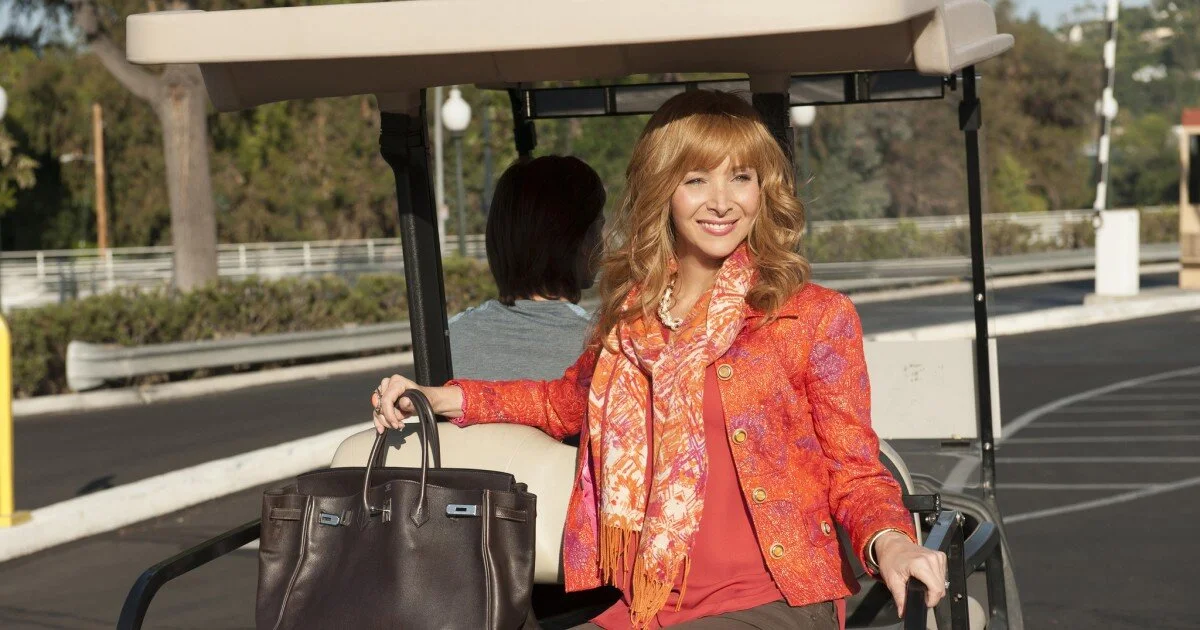 Valerie gets transported to the set of “Seeing Red,” The Comeback’s 2nd season “show within a show.”