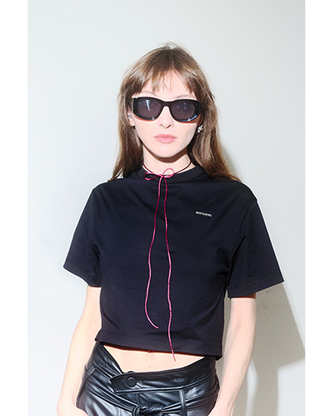 TSHIRT_0000_INSTA_0005s_0000_background copy 2.jpg