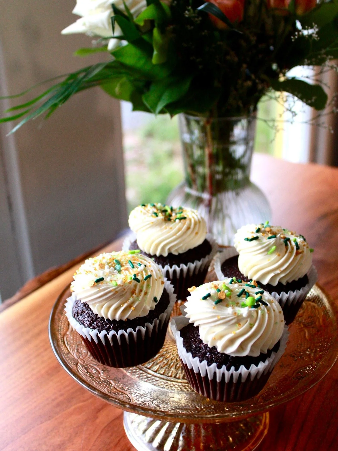 In the shop this week 😍🌈🍀

Swipe to see our St. Patrick&rsquo;s Day Specials AND our vendor line-up for our St. Patrick&rsquo;s Day Market happening this Sunday!

Lots of goodies in the shop this week! And we&rsquo;re easing back into our normal b