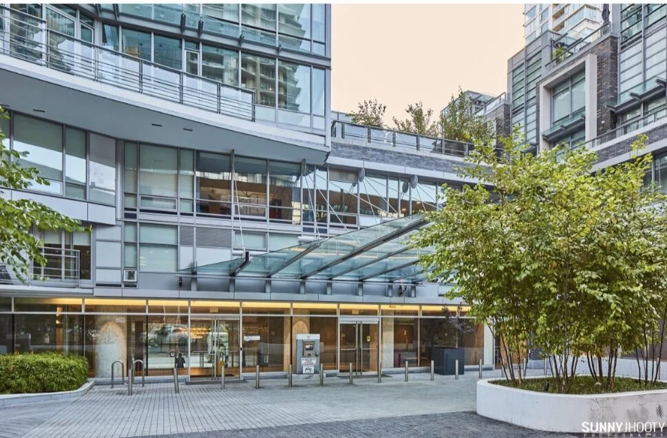 Tate Downtown: View SE to Porte Cochere. Design Concept: Gregory Borowski at Merrick Architecture for Bonds Group. Photo: Sunny Jhooty 2019
