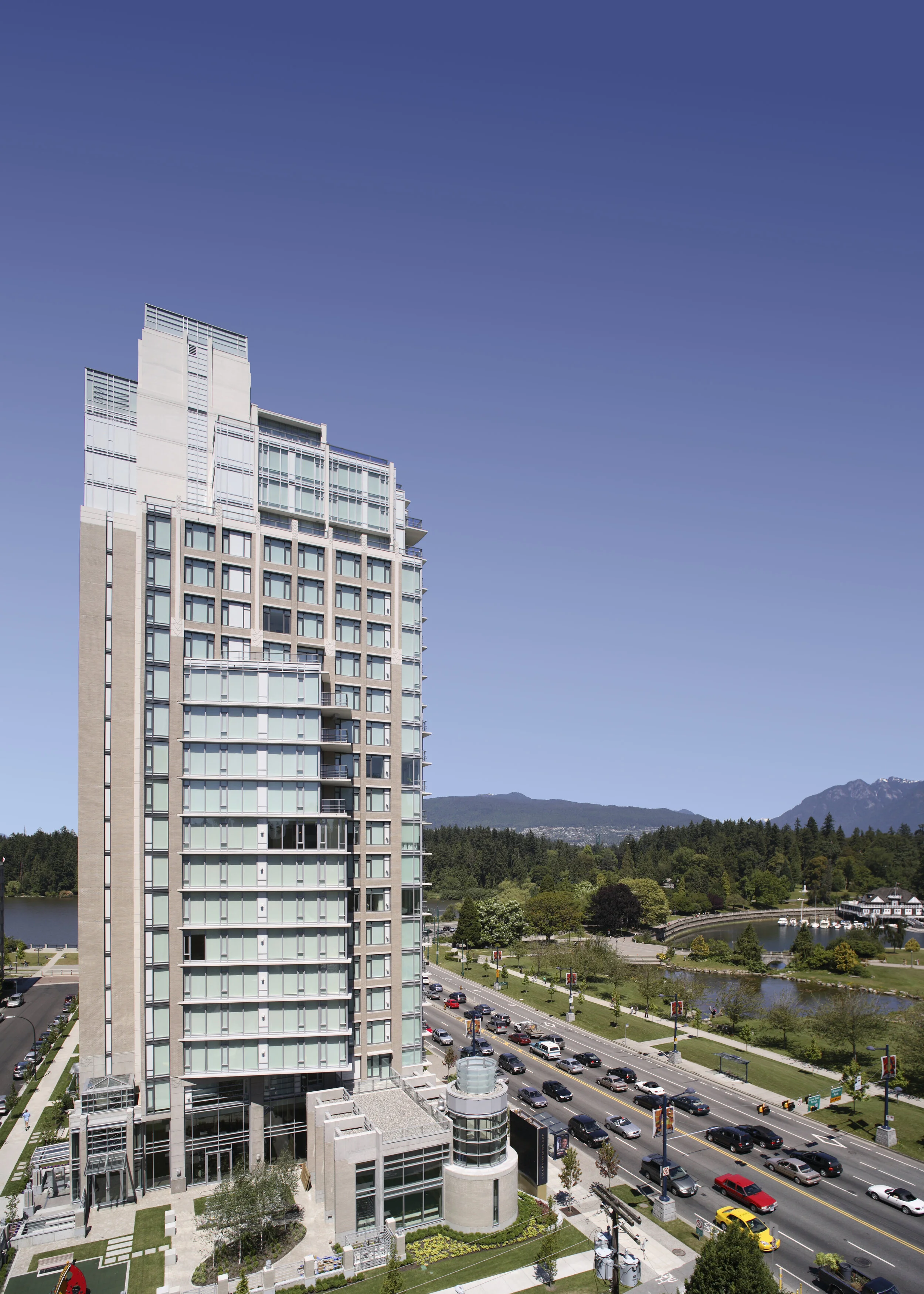 Laguna Parkside: View West to Tower. Design Concept: Gregory Borowski with Paul Merrick at Merrick Architecture for Prima Properties. Photo: Silent Sama 2012