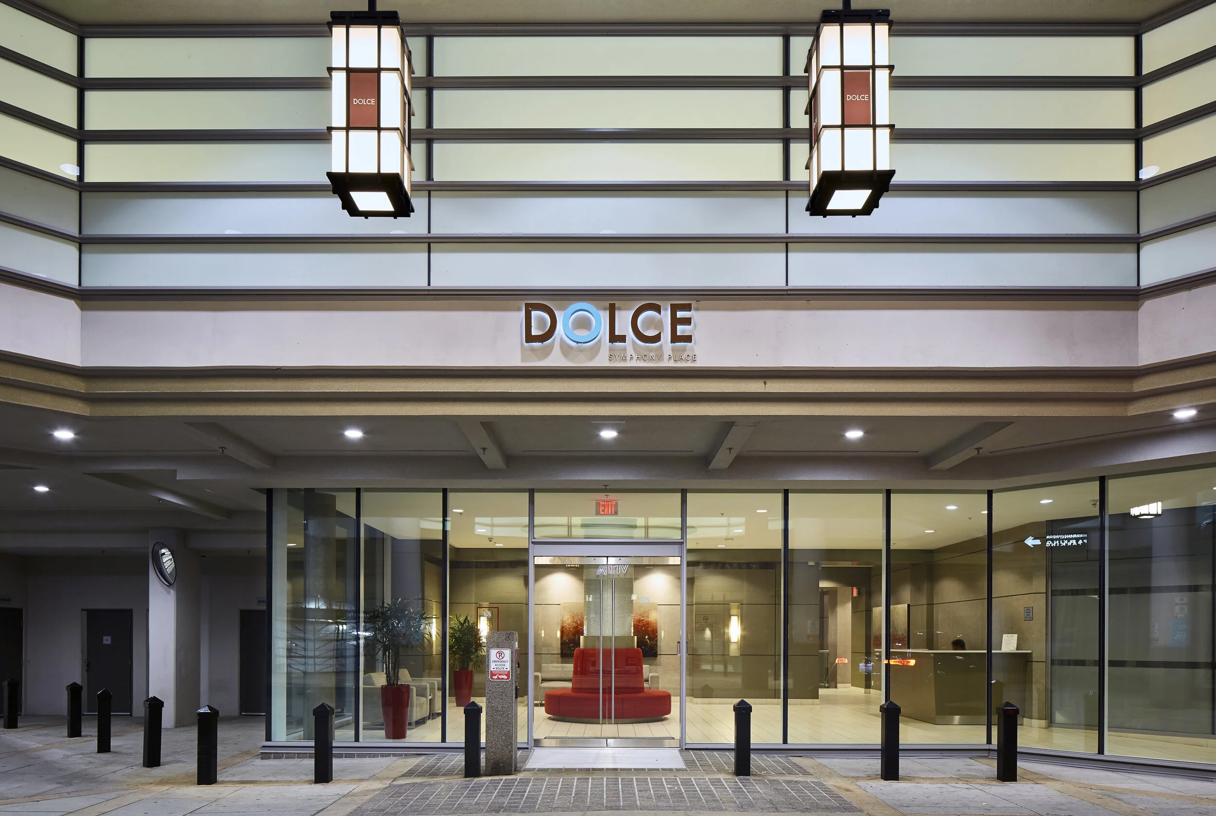 Symphony Place: View to Dolce Porte Cochere. Design Concept: Paul Merrick. Detail Design: Gregory Borowski at Merrick Architecture for Solterra. Photo: Sunny Jhooty 2017