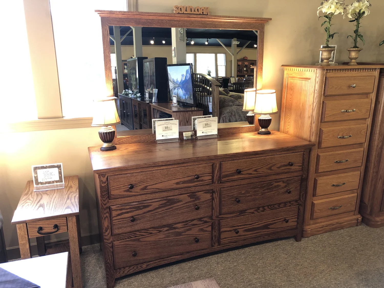 Salem 6 Drawer Ladies Dresser w/Mirror  Oak Specialists Furniture
