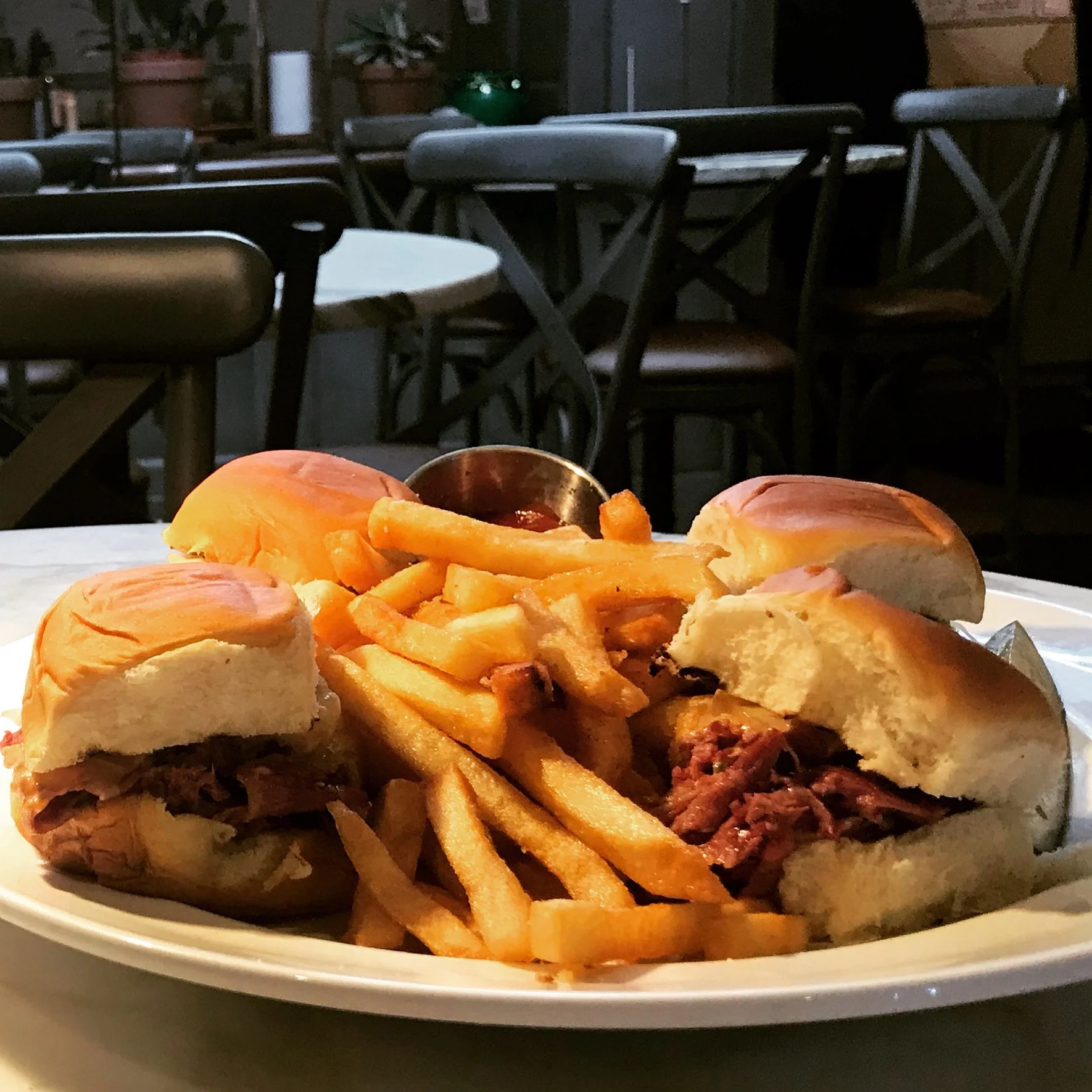 corned beef sliders french fries