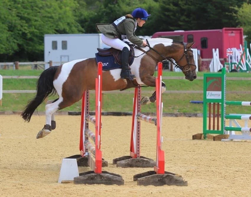Absolutely love love seeing you all out and about here&rsquo;s the lovely Bella and Jess doing their thing a couple weekends ago 😇🦄 

Whether it&rsquo;s pooches in the park or ponies having fun send your pictures over 🤩

Keep cool over the next we