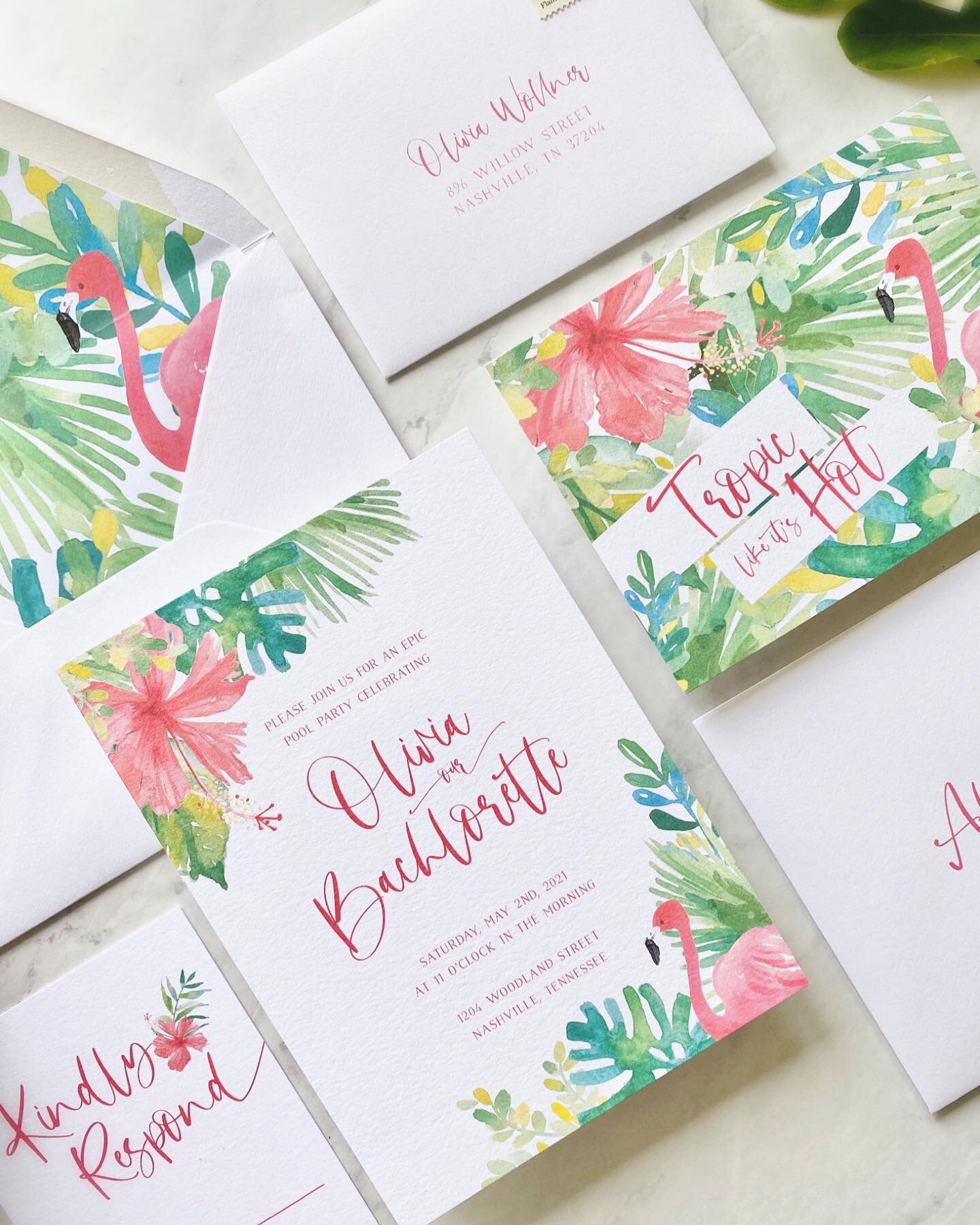 When the June Gloom is already setting in but you&rsquo;re ready for that summer sun ☀️🌺🦩

I typically enjoy our Southern California &ldquo;June gloom&rdquo; but this bright tropical bachelorette invite set is making me want more sunshine and beach