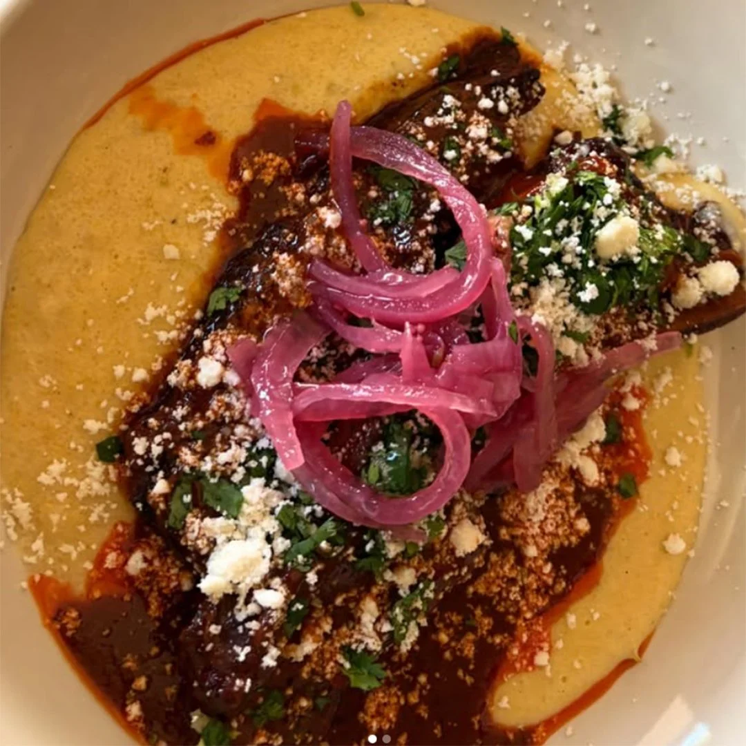 briskettacos-dots.jpg