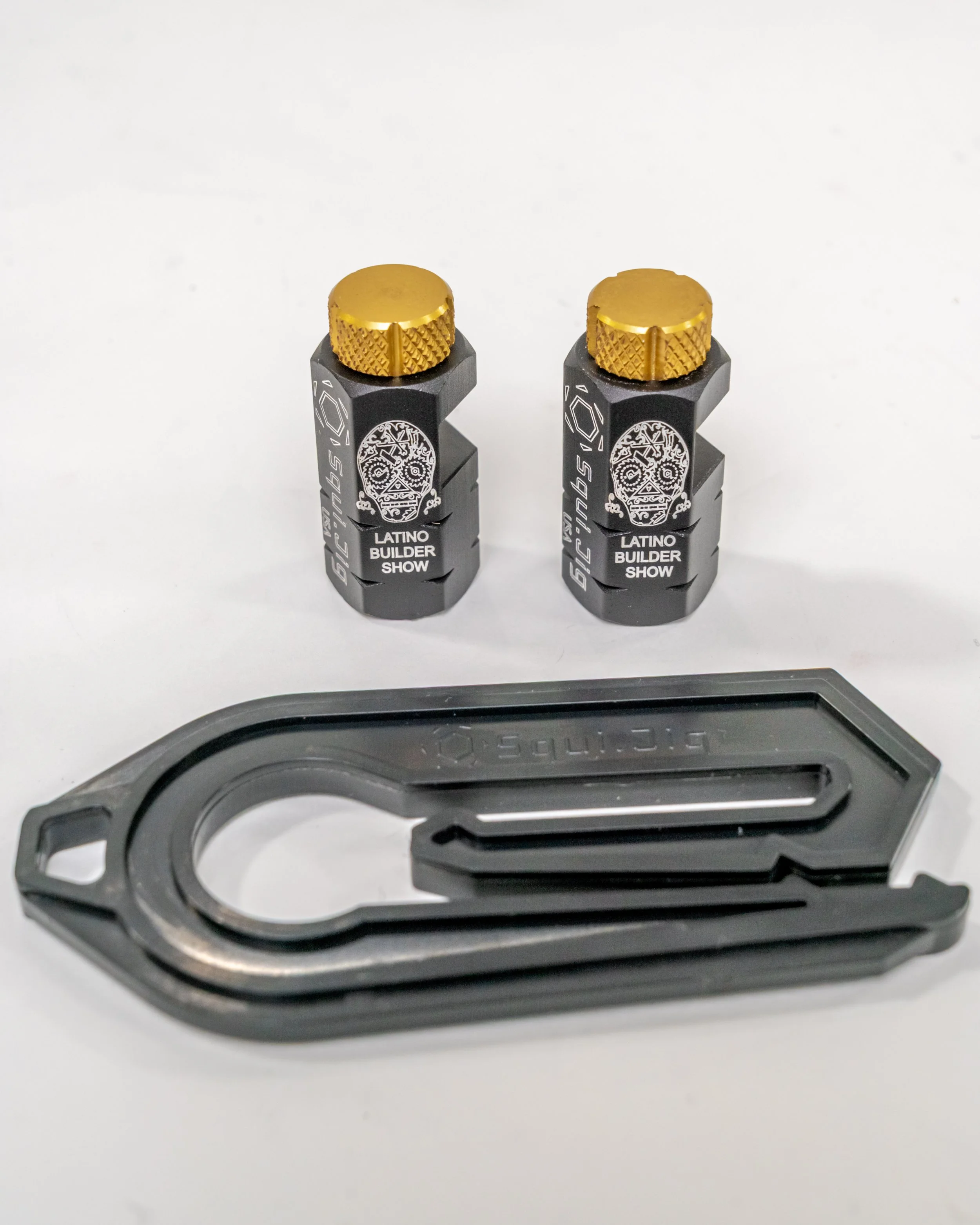 Bundle of 2 – 1.5” Framing Jig + Holder (Latino Builders Show Edición)