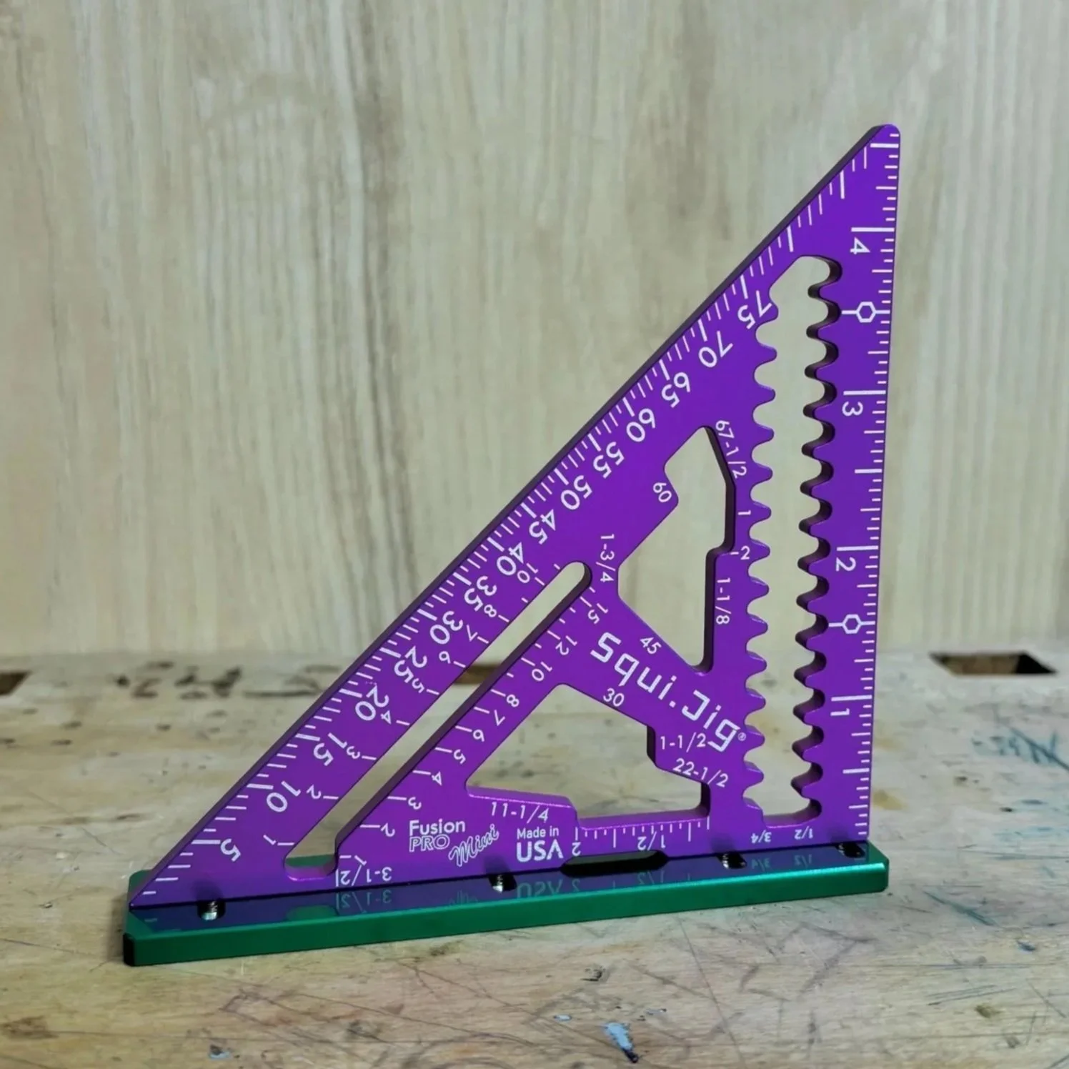 Squi Jig Fusion 4.5" Mini Pro Square - 3/16" Heel - Joker Edición