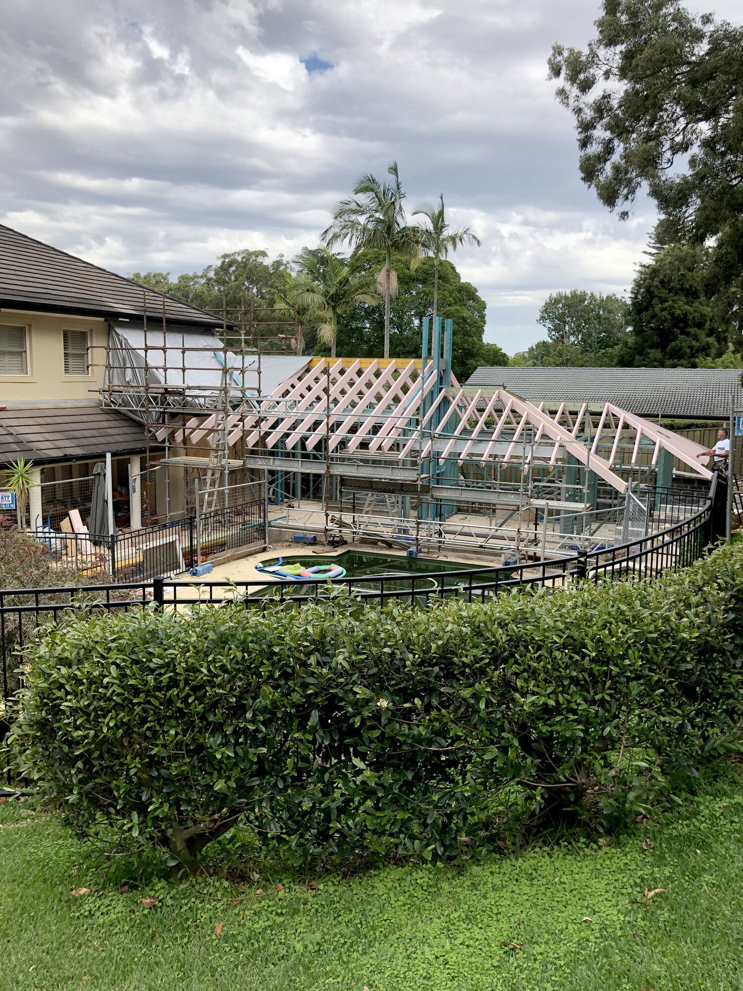 PYMBLE_01.jpg