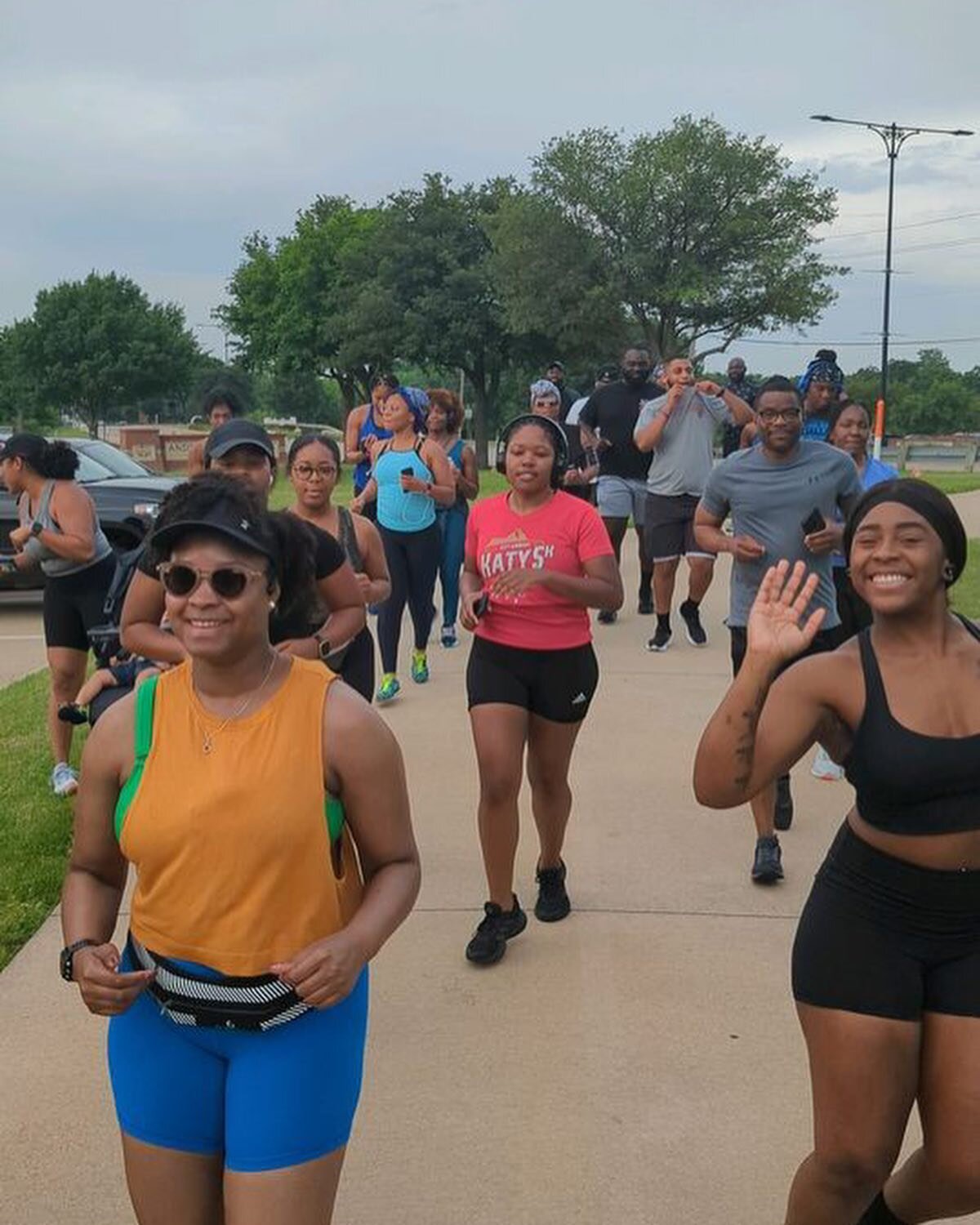 Who is ready to run with the Zquad this week?! 

Let&rsquo;s us know in the comments which one of our runs you&rsquo;ll be attending! 

Wednesday Social Run&hellip;

Saturday Morning Easy Pace Run&hellip;

Sunday Runday&hellip;

ALL 3 😉&hellip;

#we