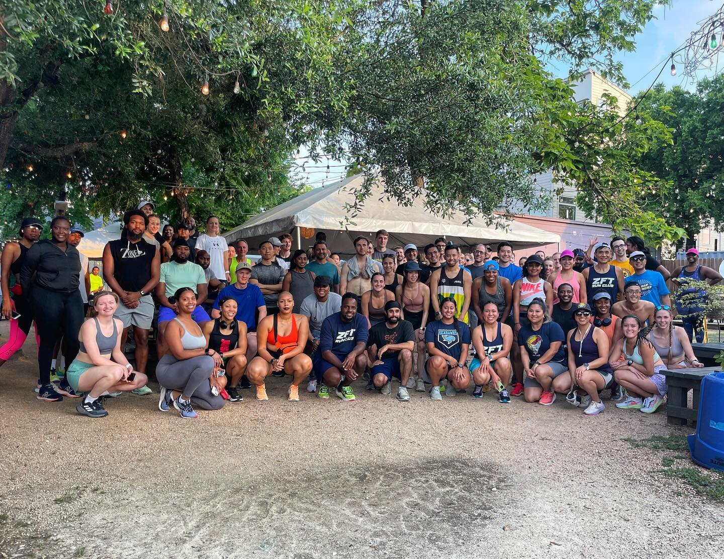HTX Run Club Tour Stop 7 ✅

We would like to thank @radar_runners for hosting us yesterday evening! 🙏🏾

We took over the museum district with some fine running! 👌🏾
.
.
#ZFTRunClub #RunClubTour #ZoneFitnessTraining #Houston #RunClub #Run #Walk #Bl