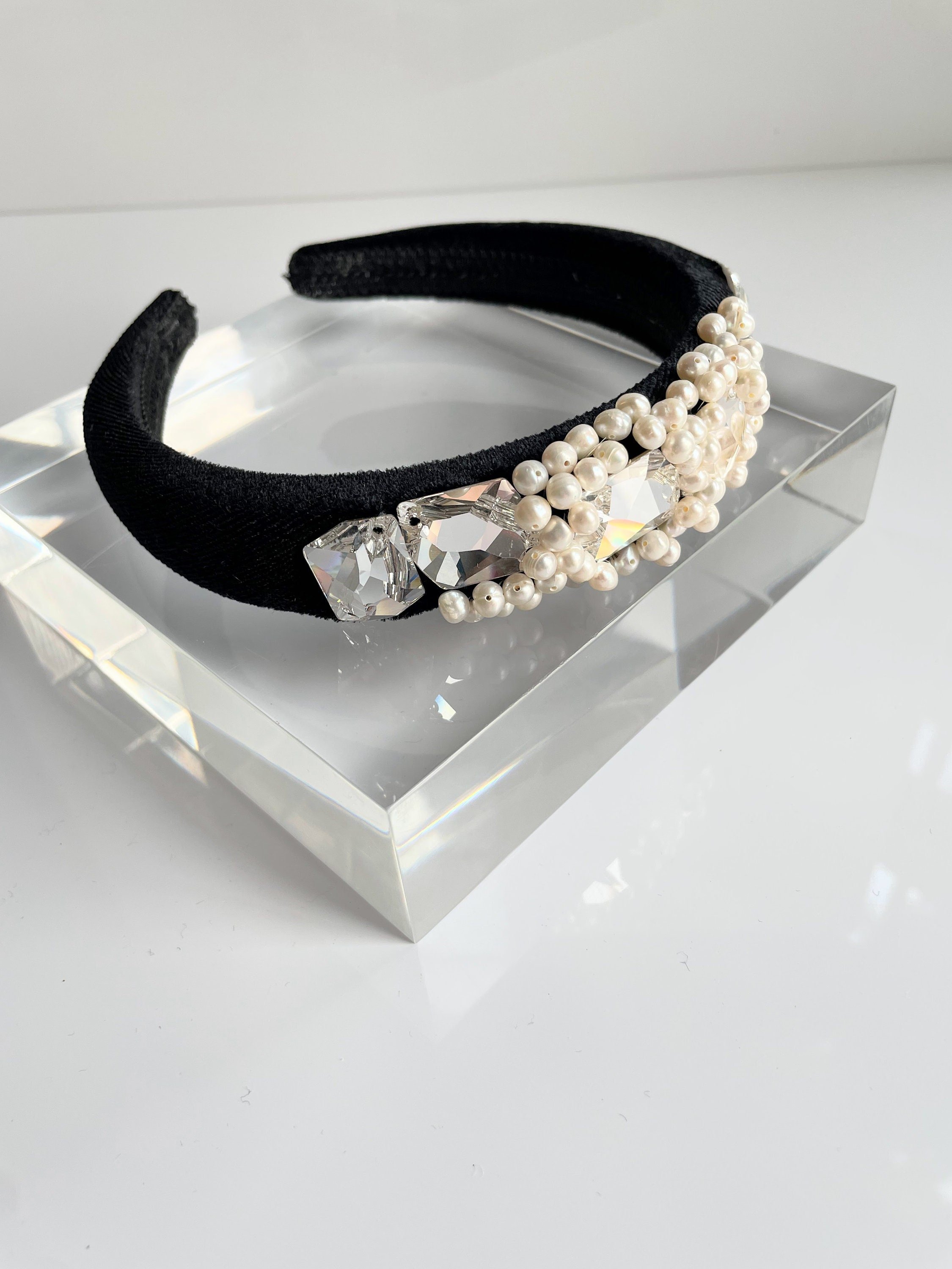 https://i.etsystatic.com/23540307/r/il/ea0947/3603596349/il_fullxfull.3603596349_ncwl.jpg
