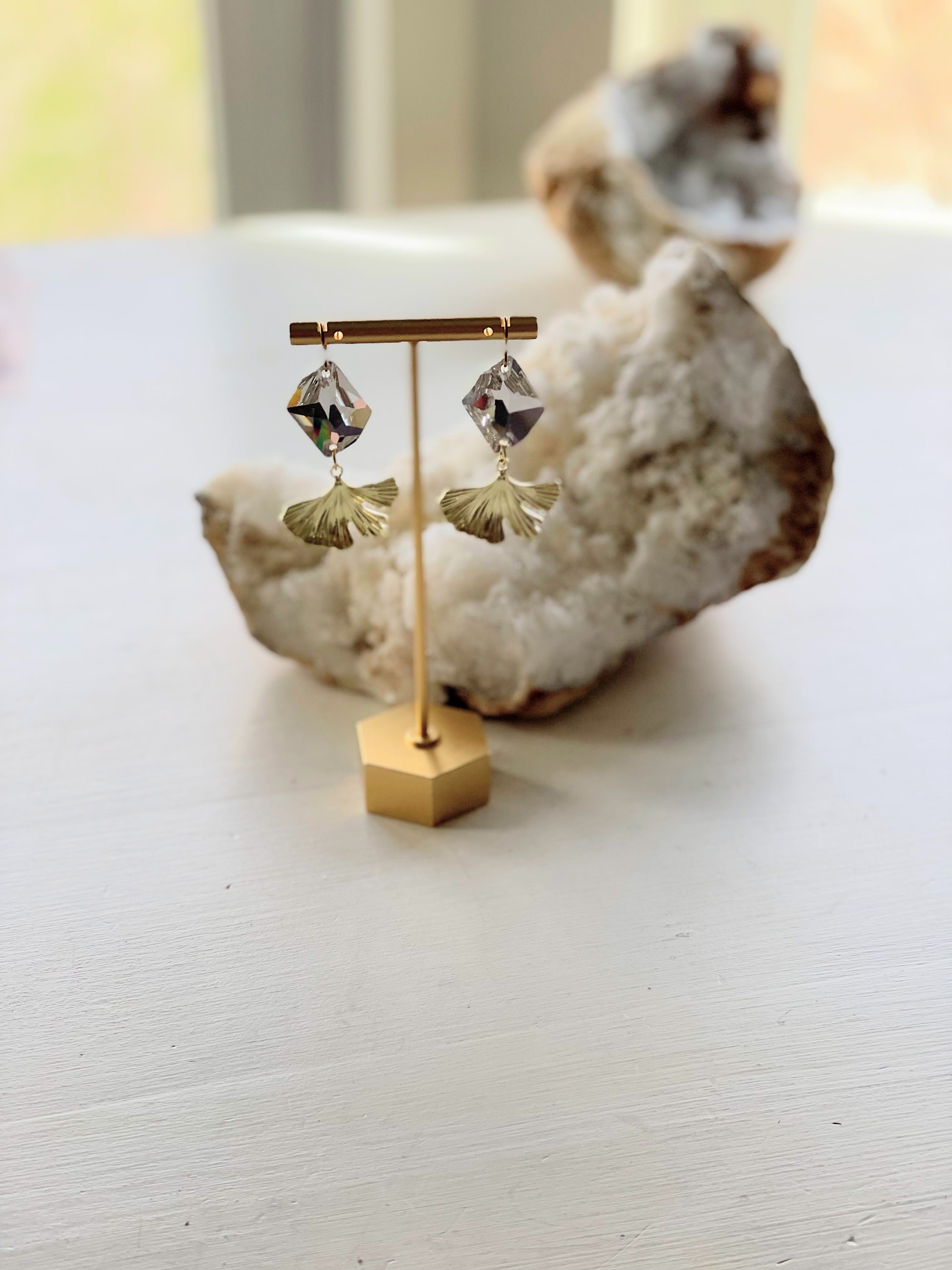 https://i.etsystatic.com/23540307/r/il/2b4597/3876748187/il_fullxfull.3876748187_iili.jpg