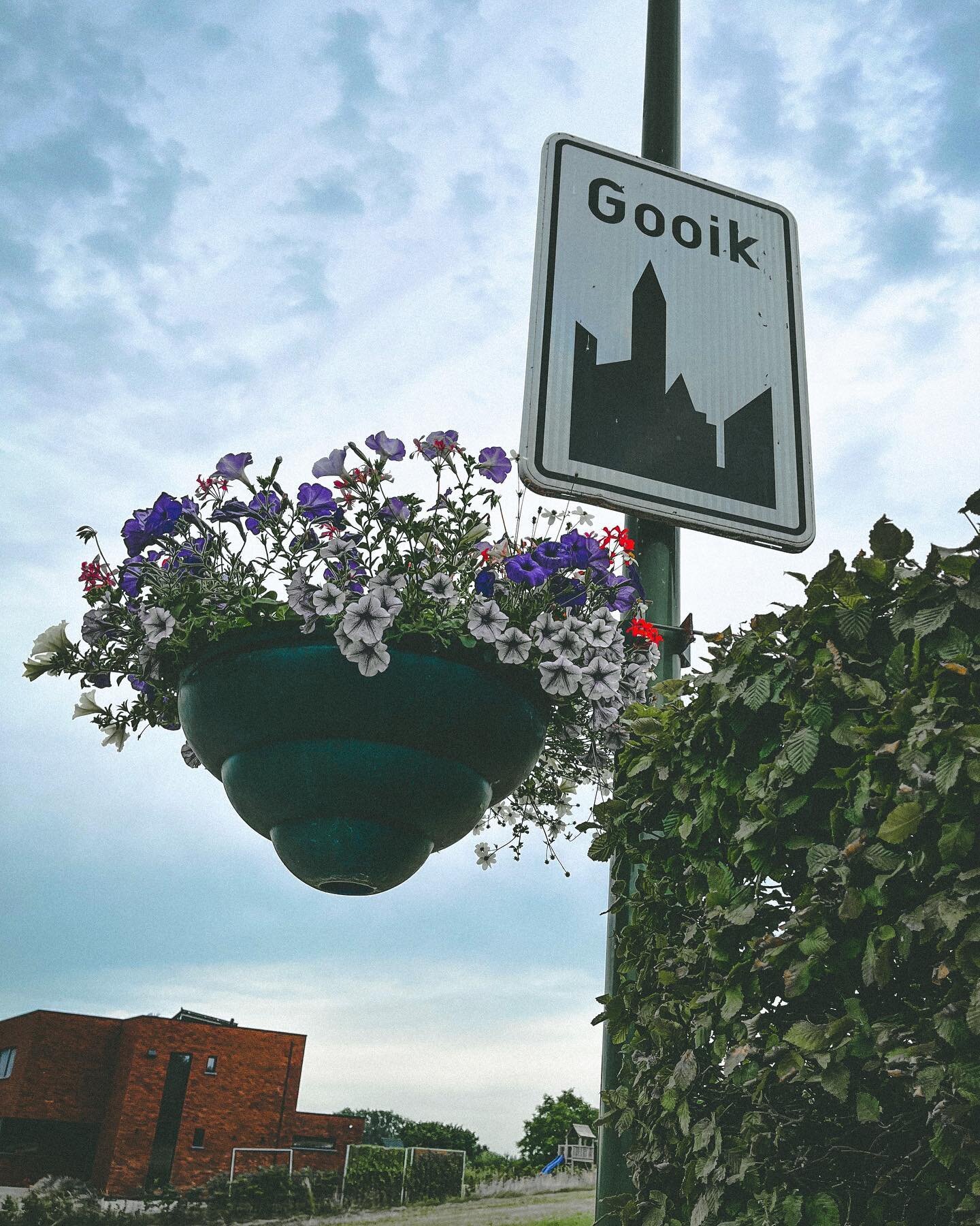 Many adventures still to share with all of you&hellip; still more to have on this trip. Yesterday, however, was very special and I&rsquo;m excited to tell you about it. 

I traveled outside the busy city of Brussels to the charming village of Gooik t