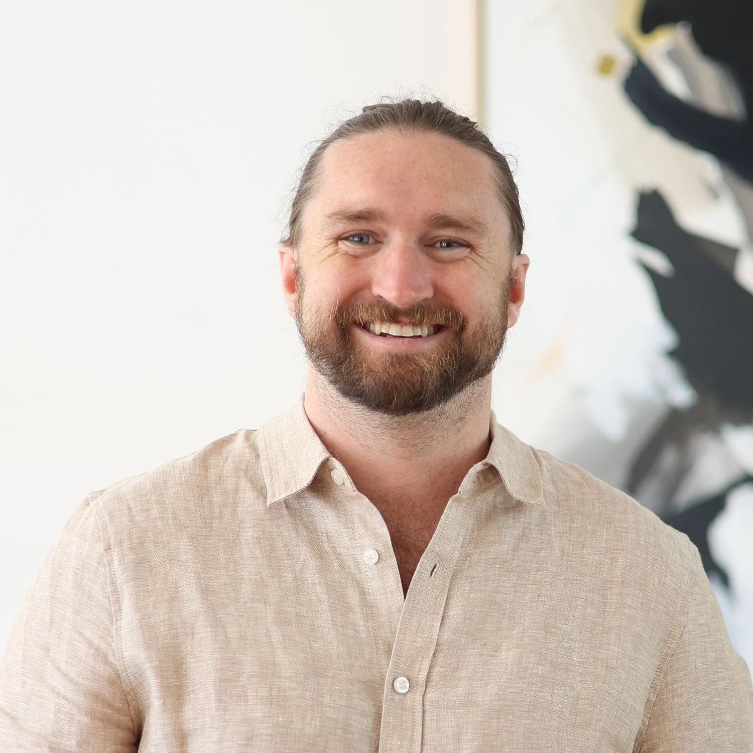 Joe Carroll
Senior Mortgage Broker / Co-Director at Sphere Home Loans, wearing a beige button-up shirt.
