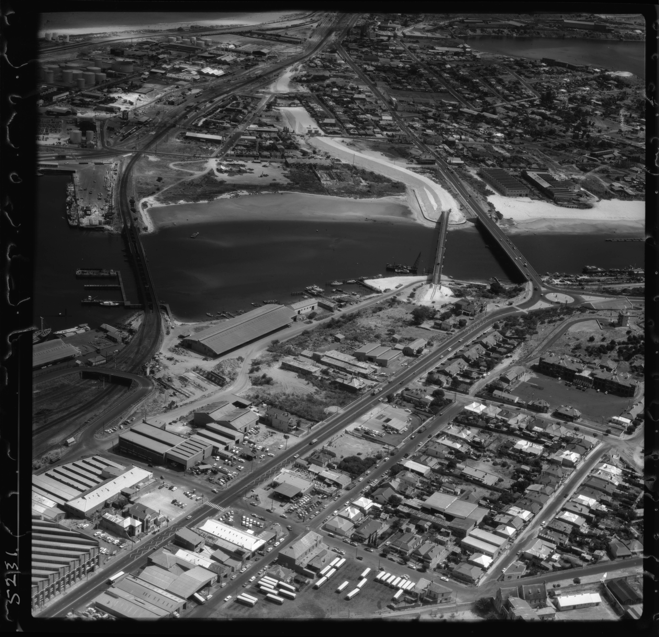Panorama of harbour and town of Fremantle taken from the Fremantle Signal Station